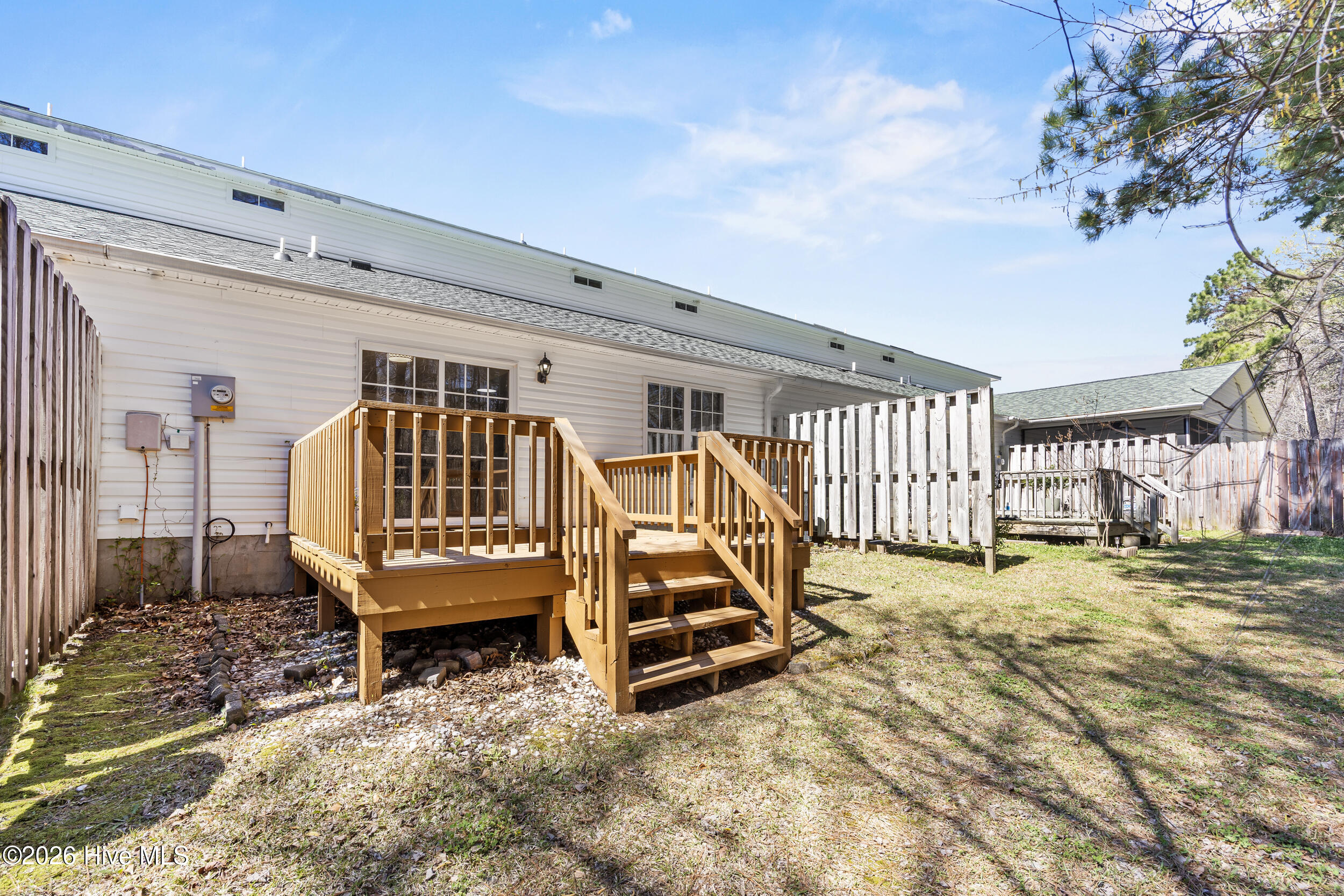 302 Winners Circle S