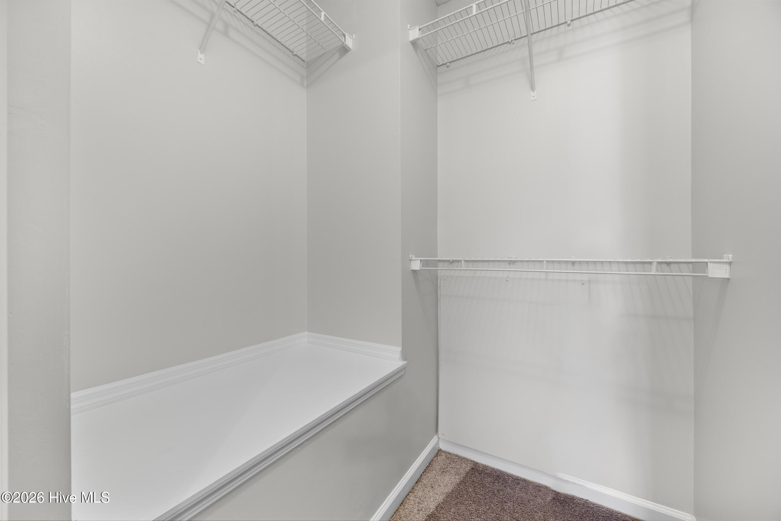 302 Winners Circle S