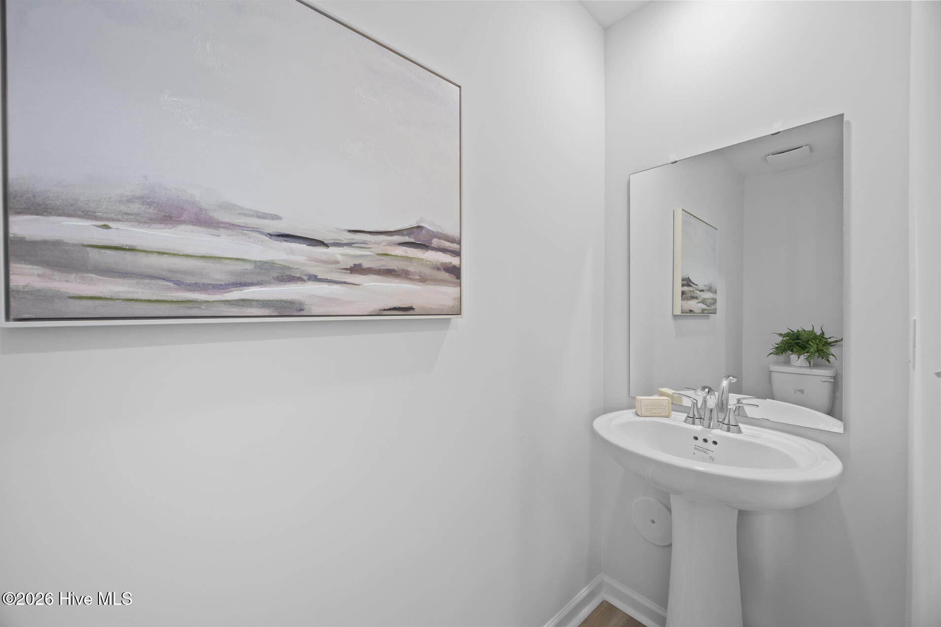 43 W Pioneer Way 112