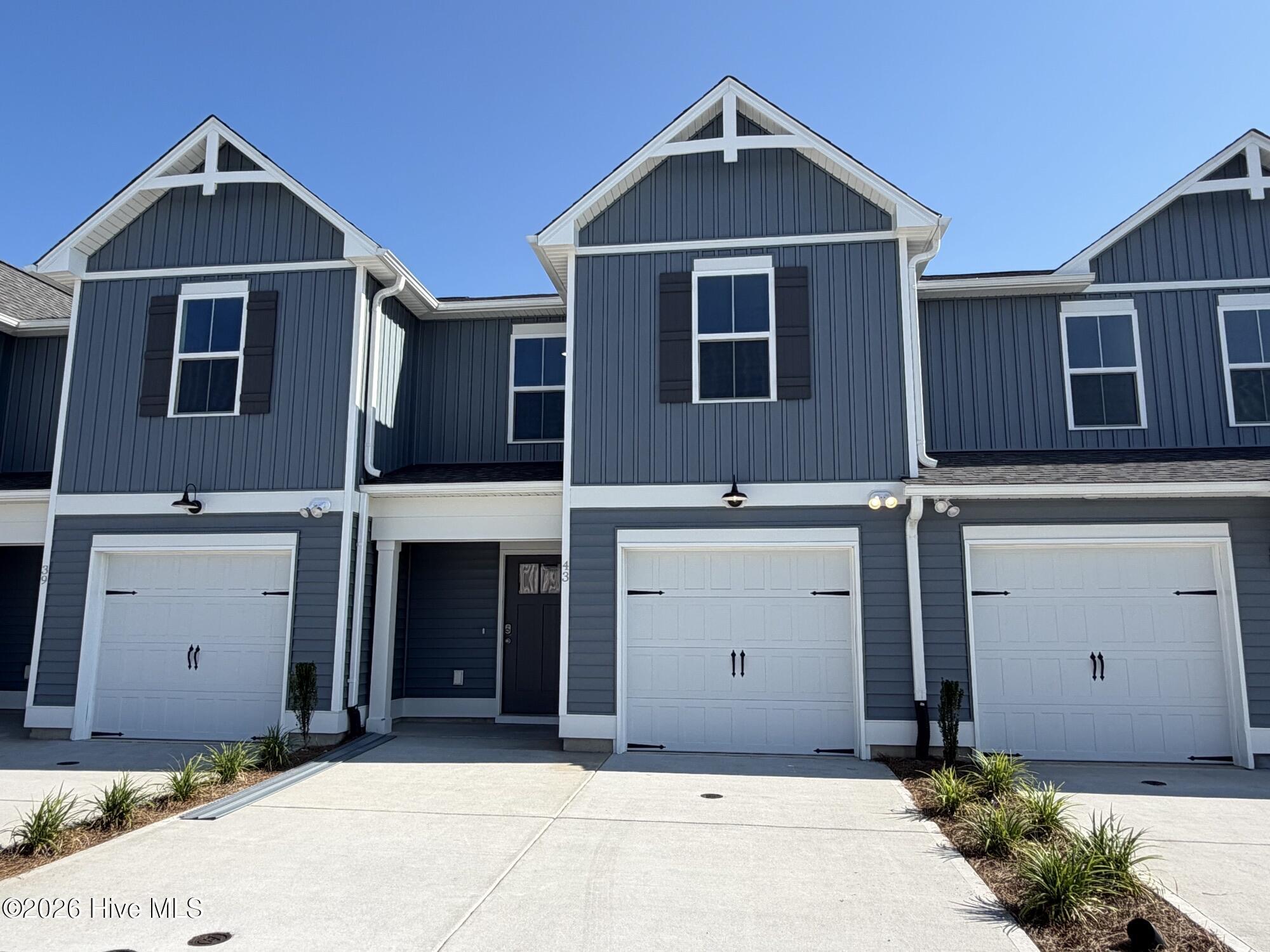 43 W Pioneer Way 112