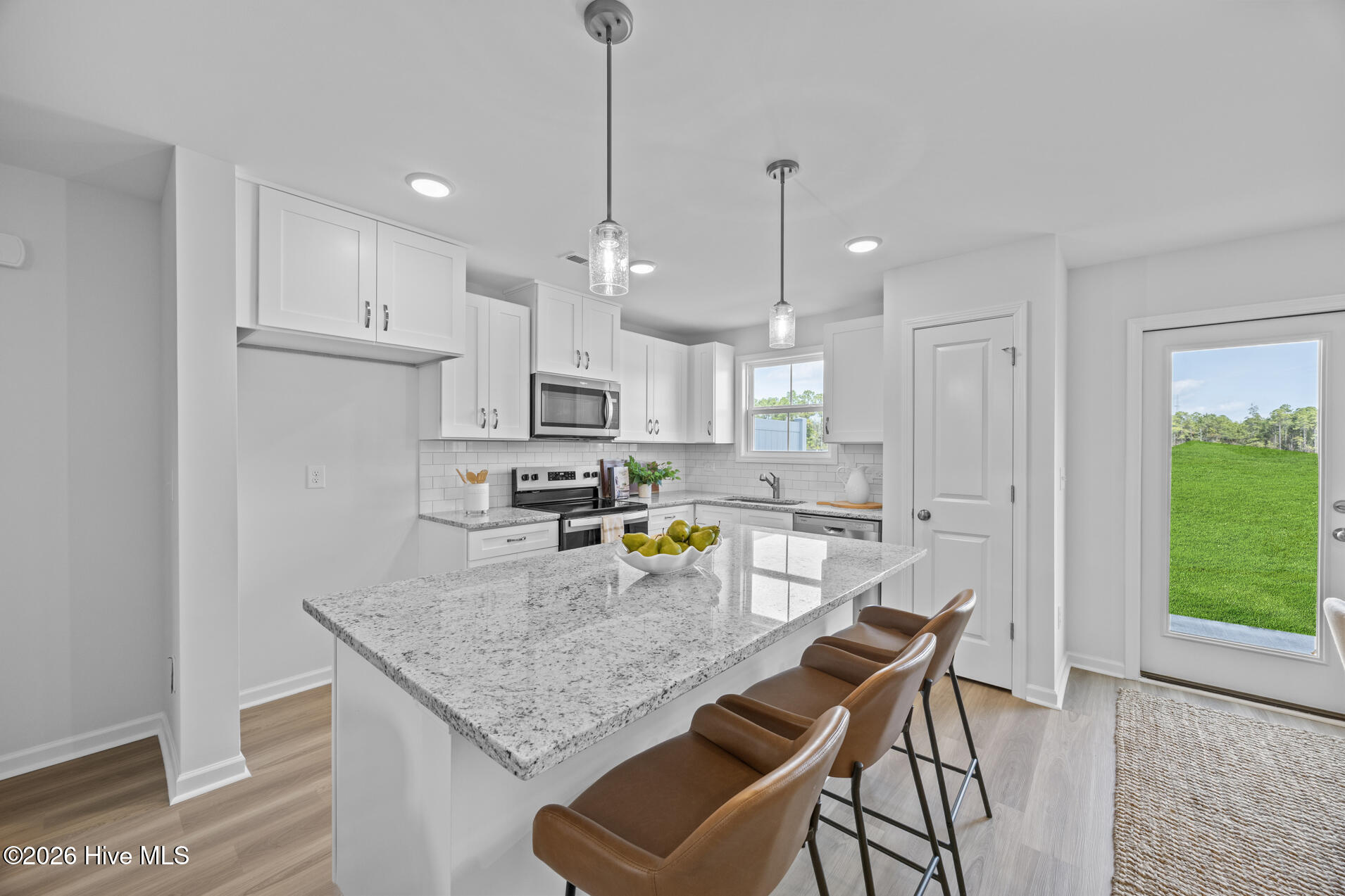 43 W Pioneer Way 112