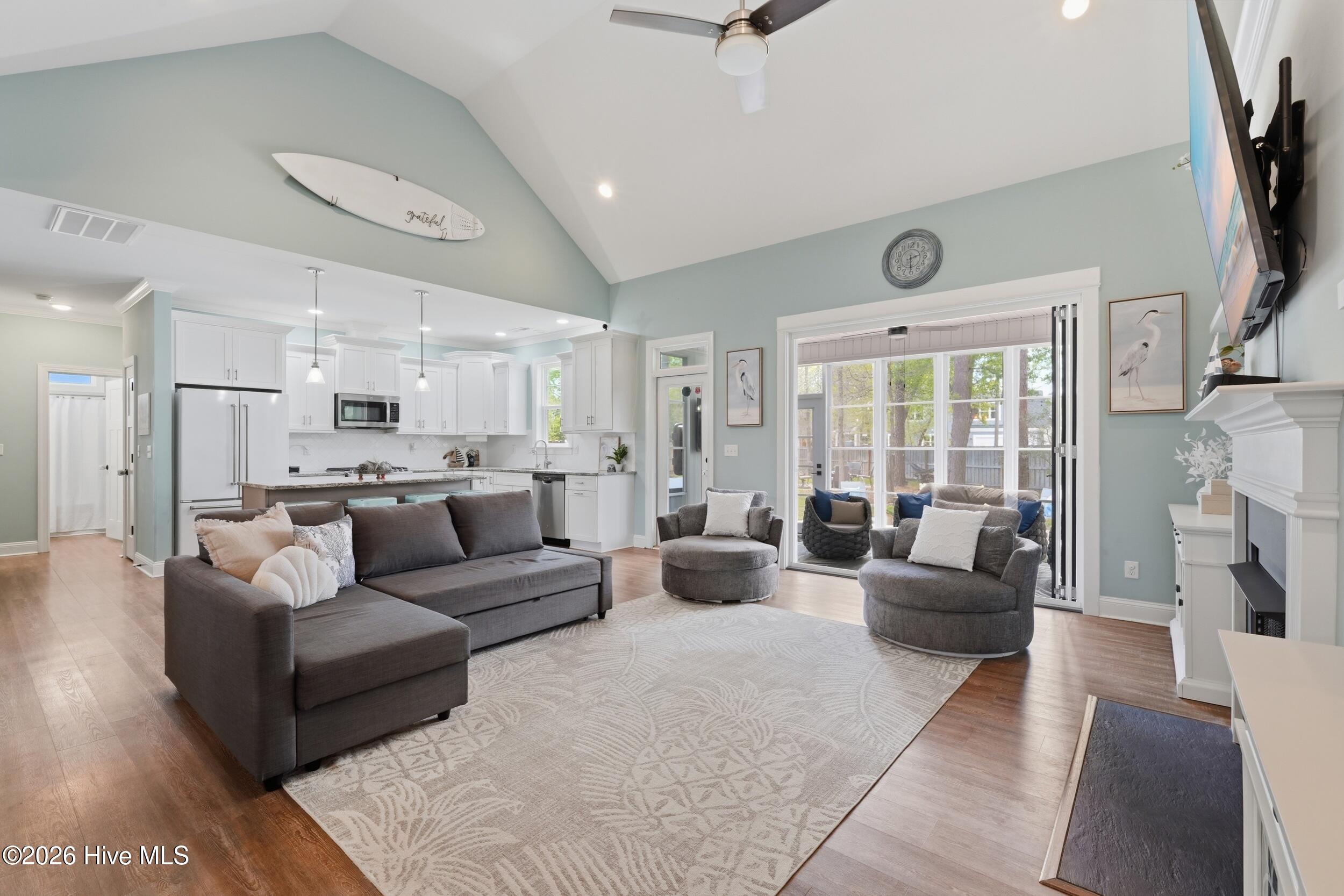 40 Stonegate Circle