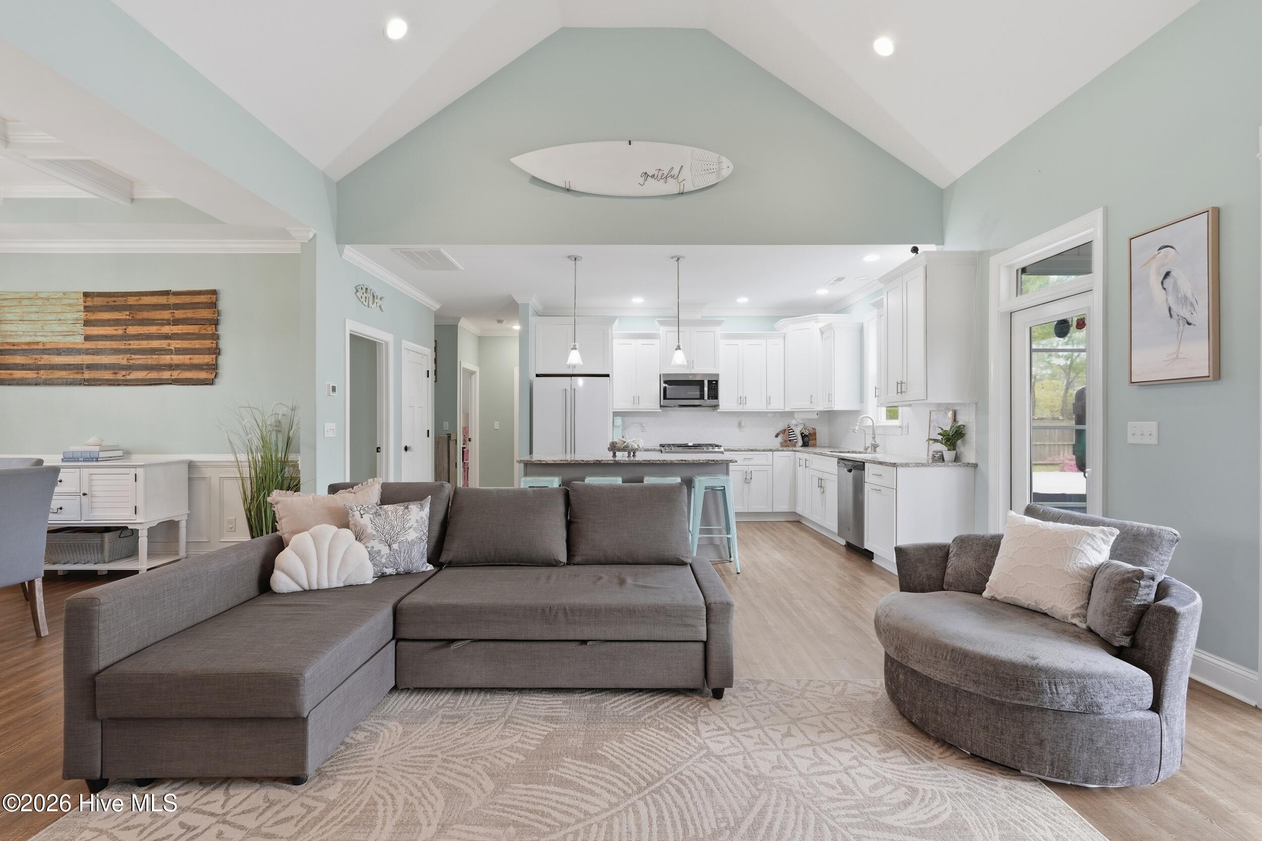 40 Stonegate Circle