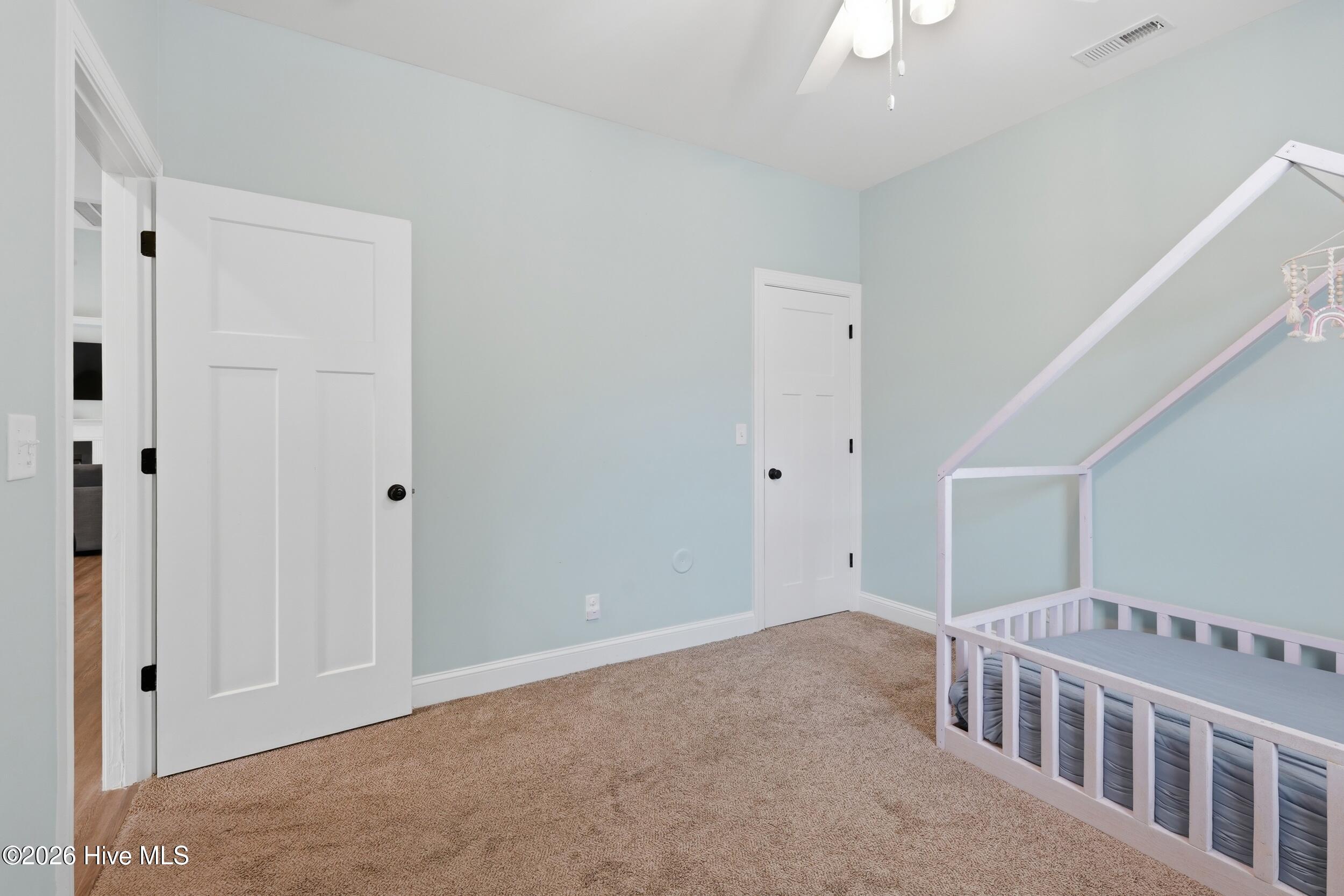 40 Stonegate Circle