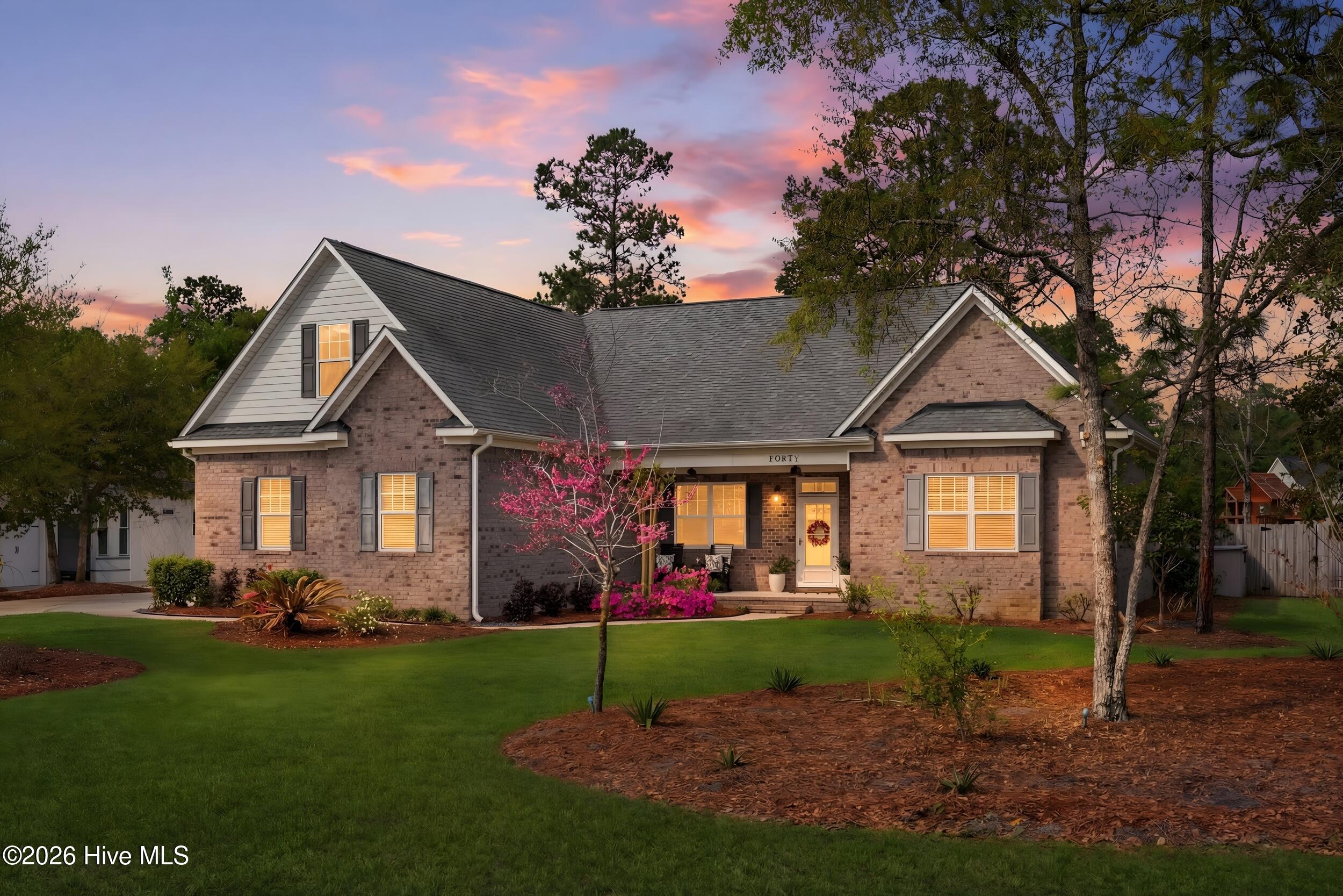40 Stonegate Circle