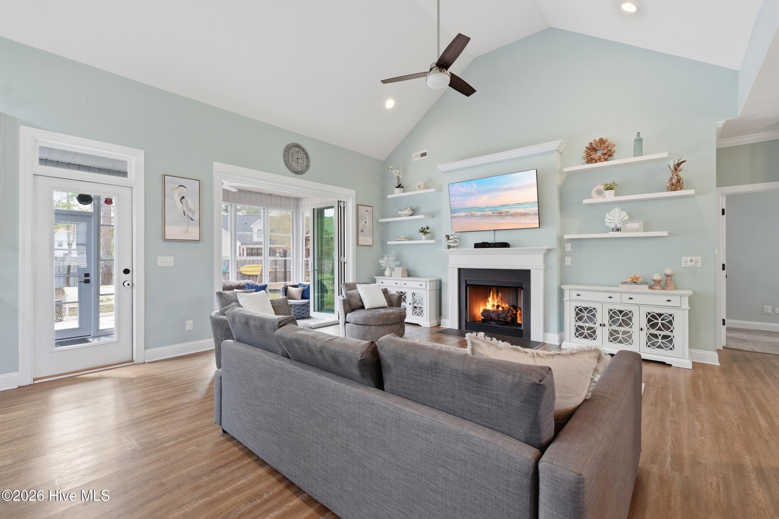 40 Stonegate Circle