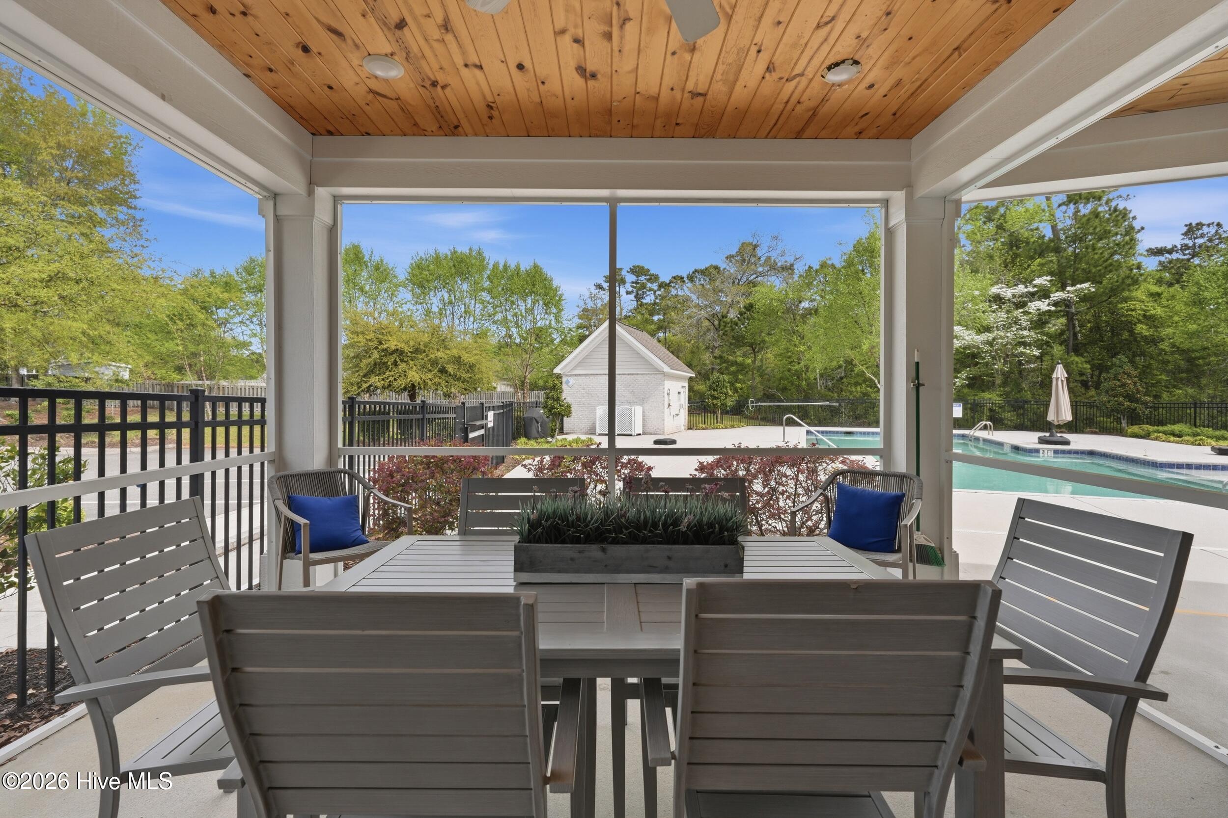 40 Stonegate Circle