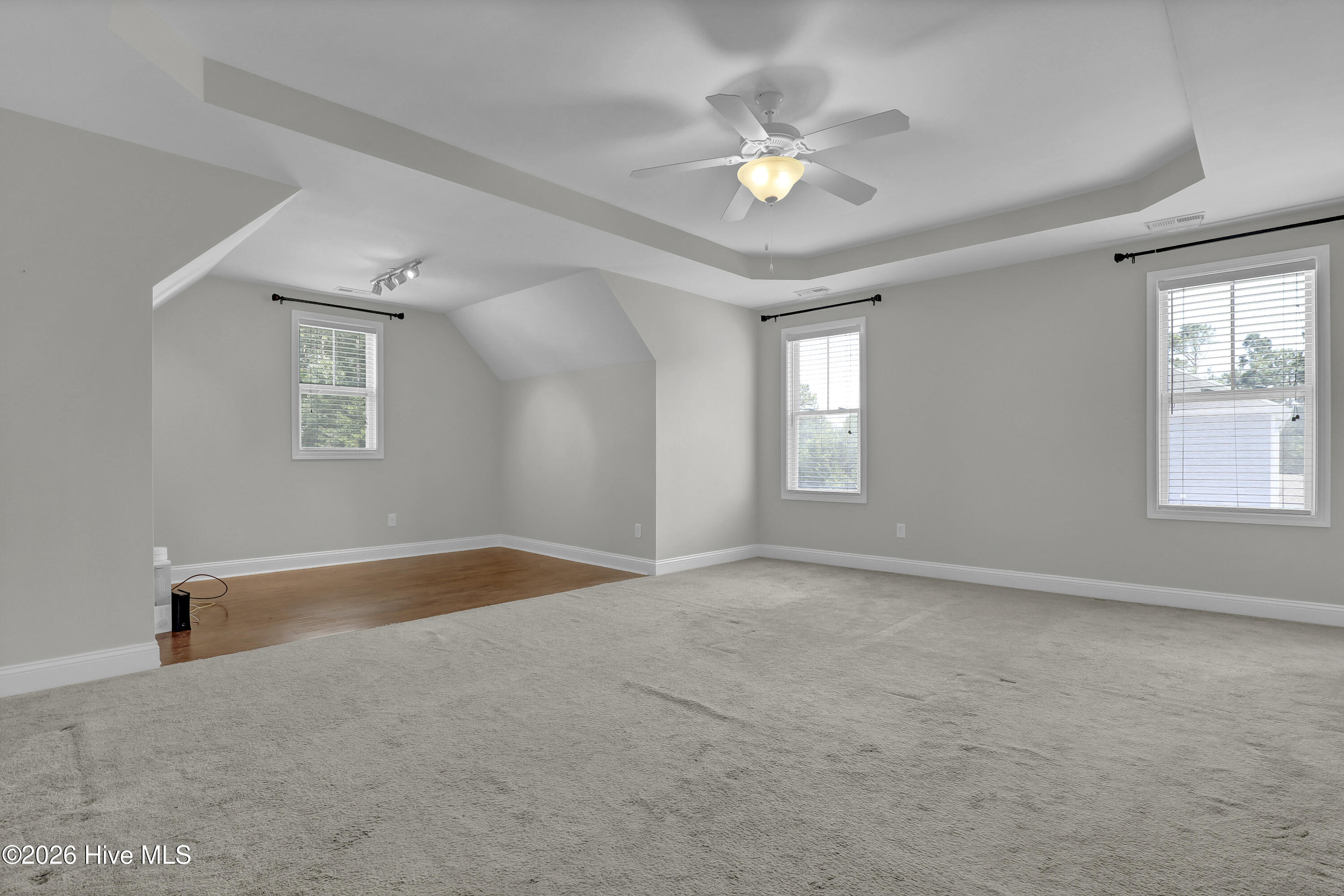 676 Majestic Oaks Drive
