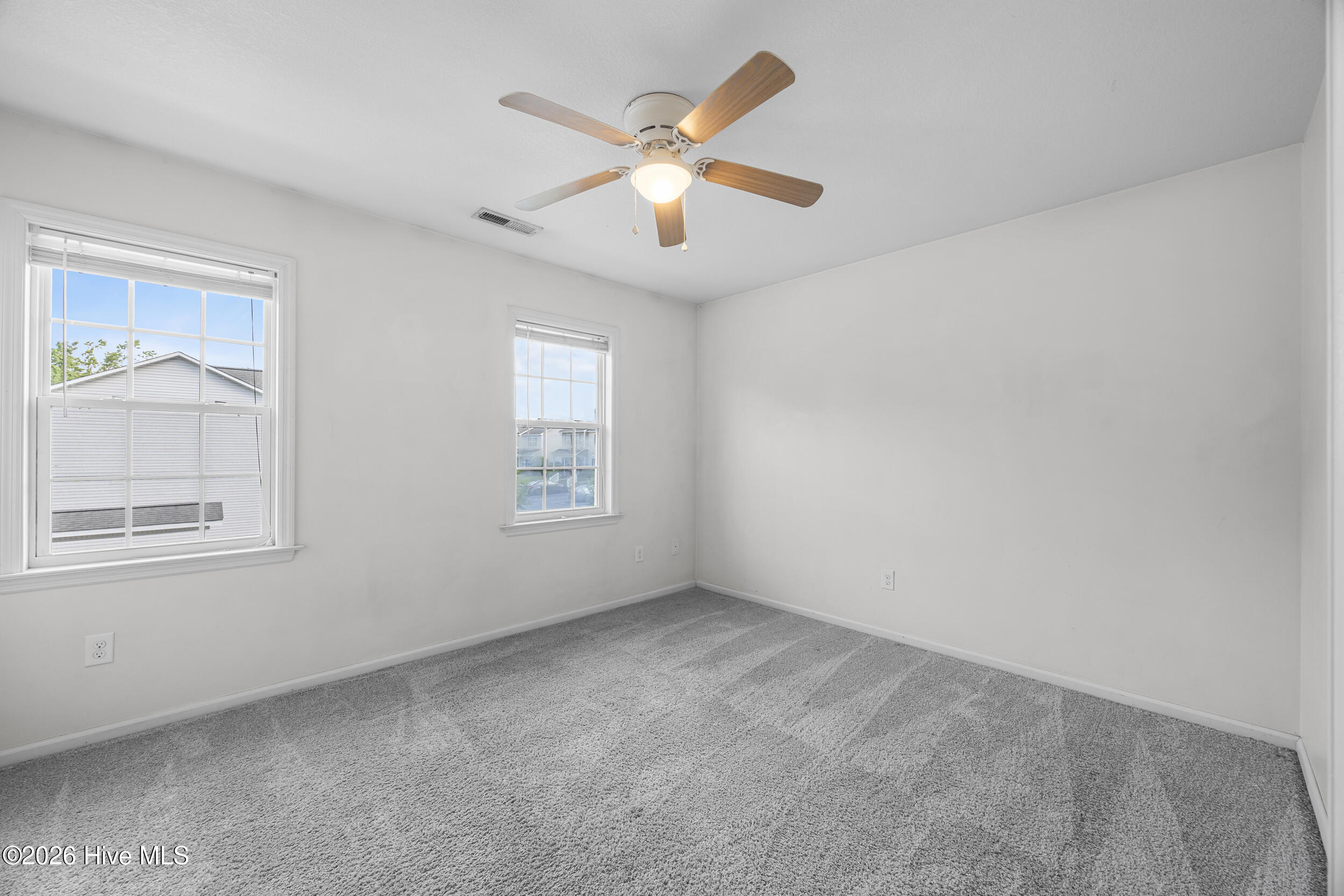 27 E Doris Avenue 403