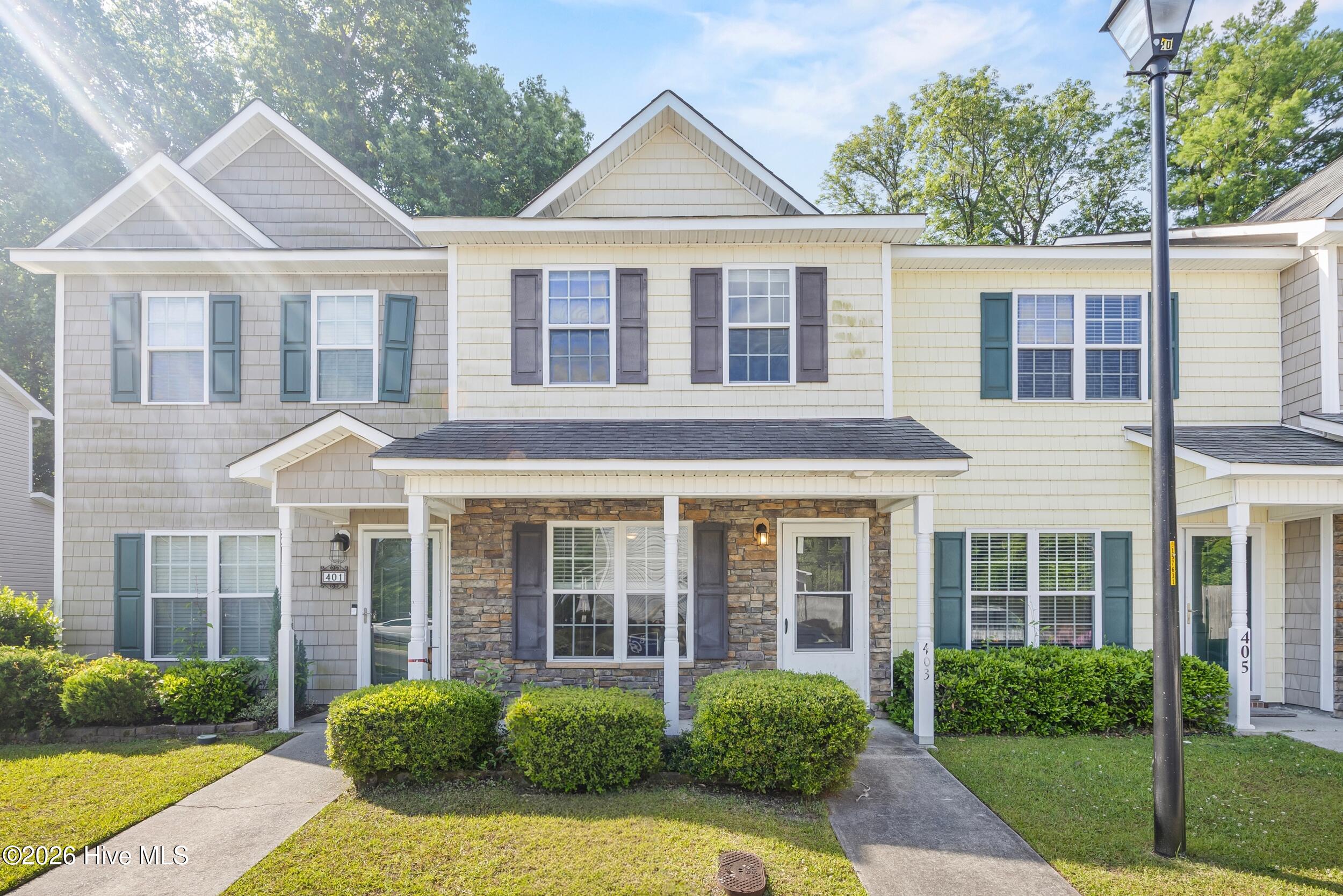 27 E Doris Avenue 403