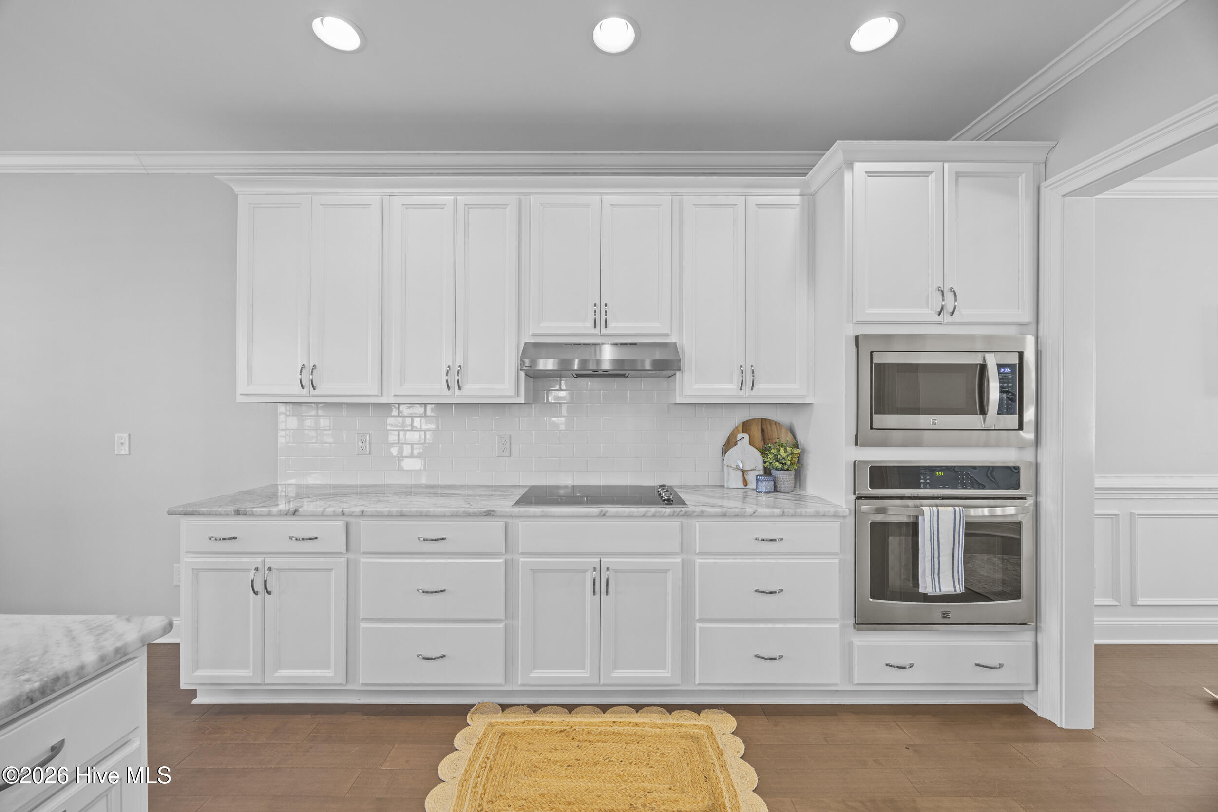 704 W Craftsman Way