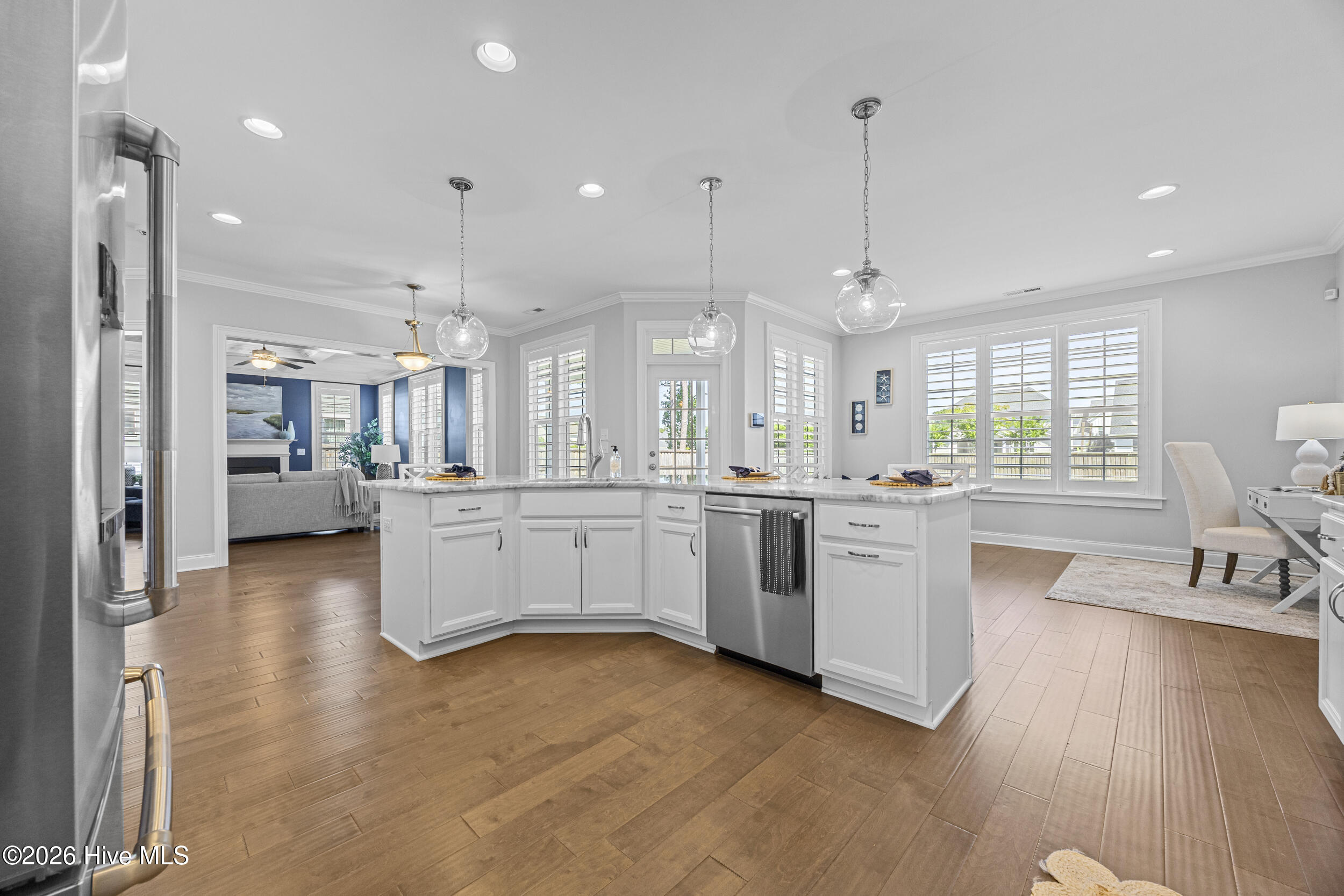 704 W Craftsman Way