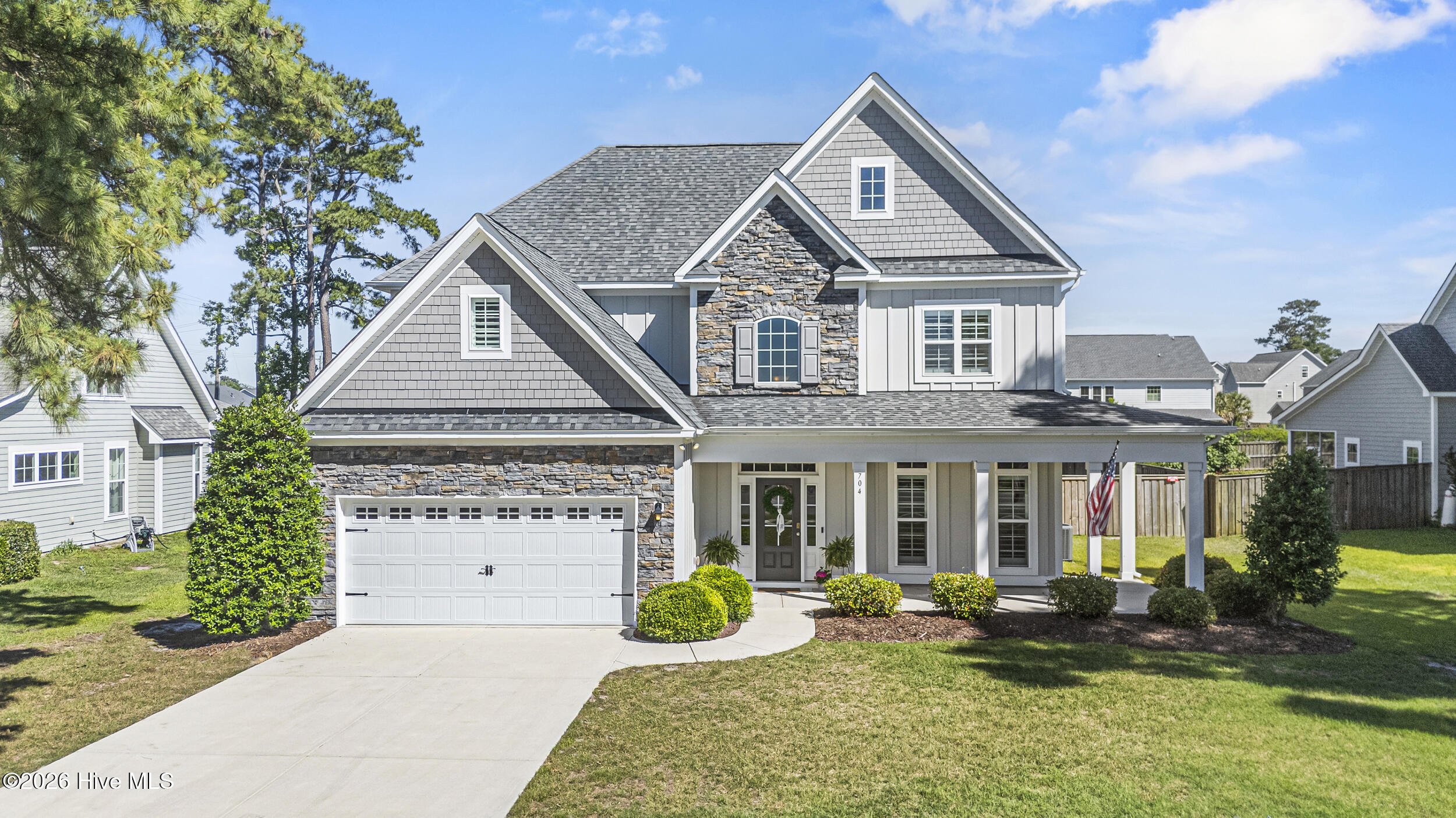 704 W Craftsman Way