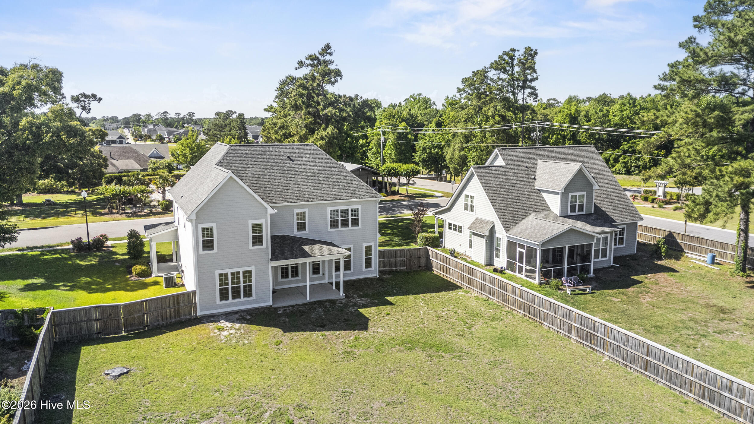 704 W Craftsman Way