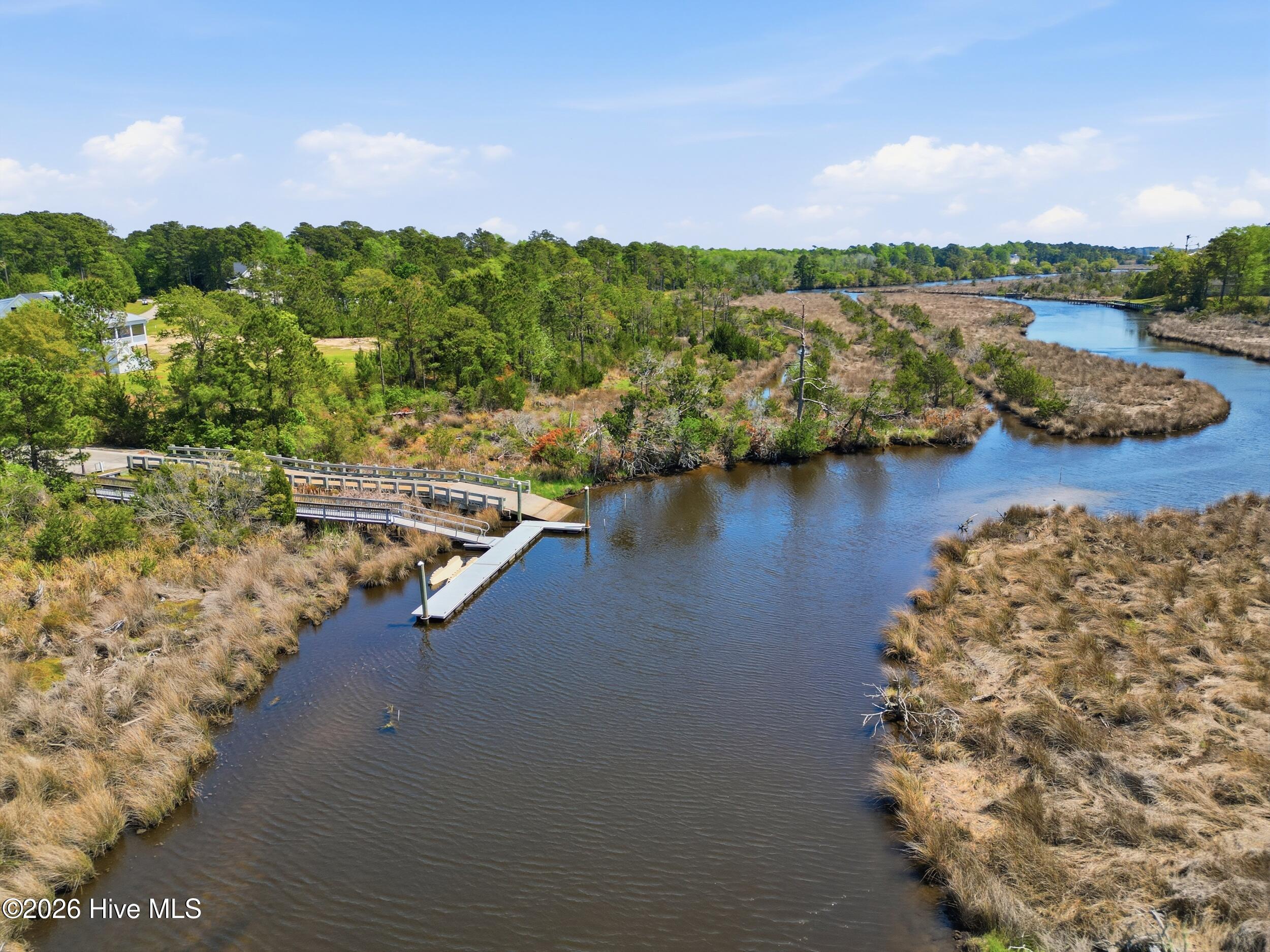 844 Lake Willow Way