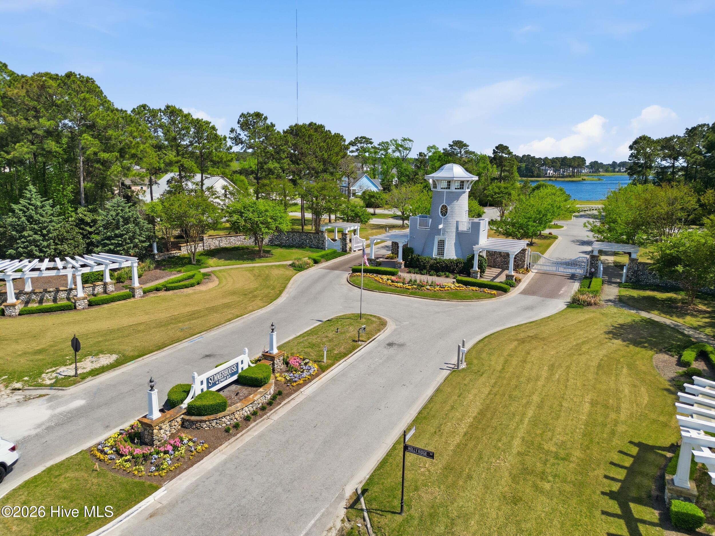 844 Lake Willow Way