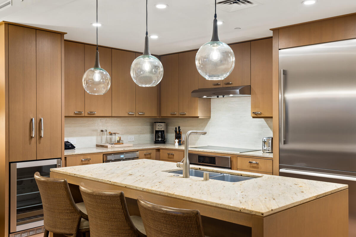 3770 ALAOLI WAY 2303-C