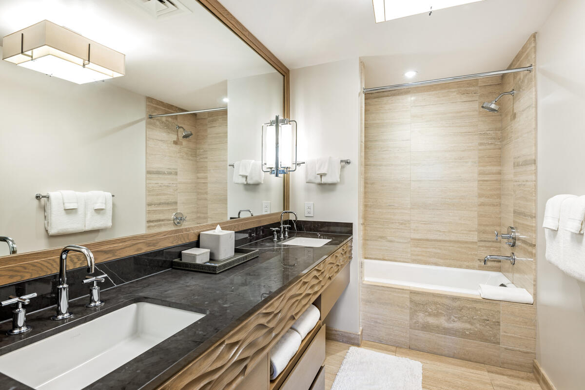 3770 ALAOLI WAY 2303-C