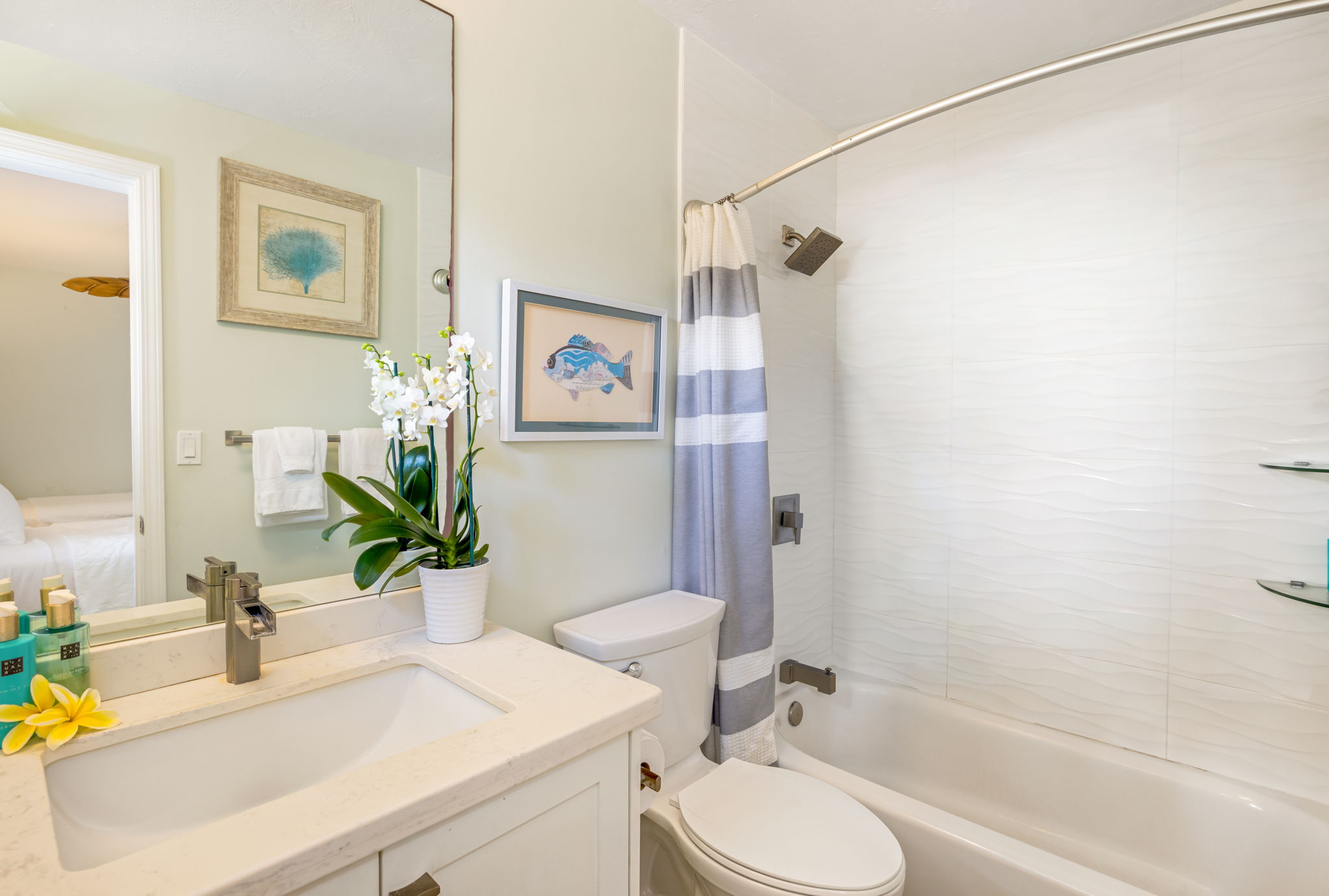 1697 PEE RD 203