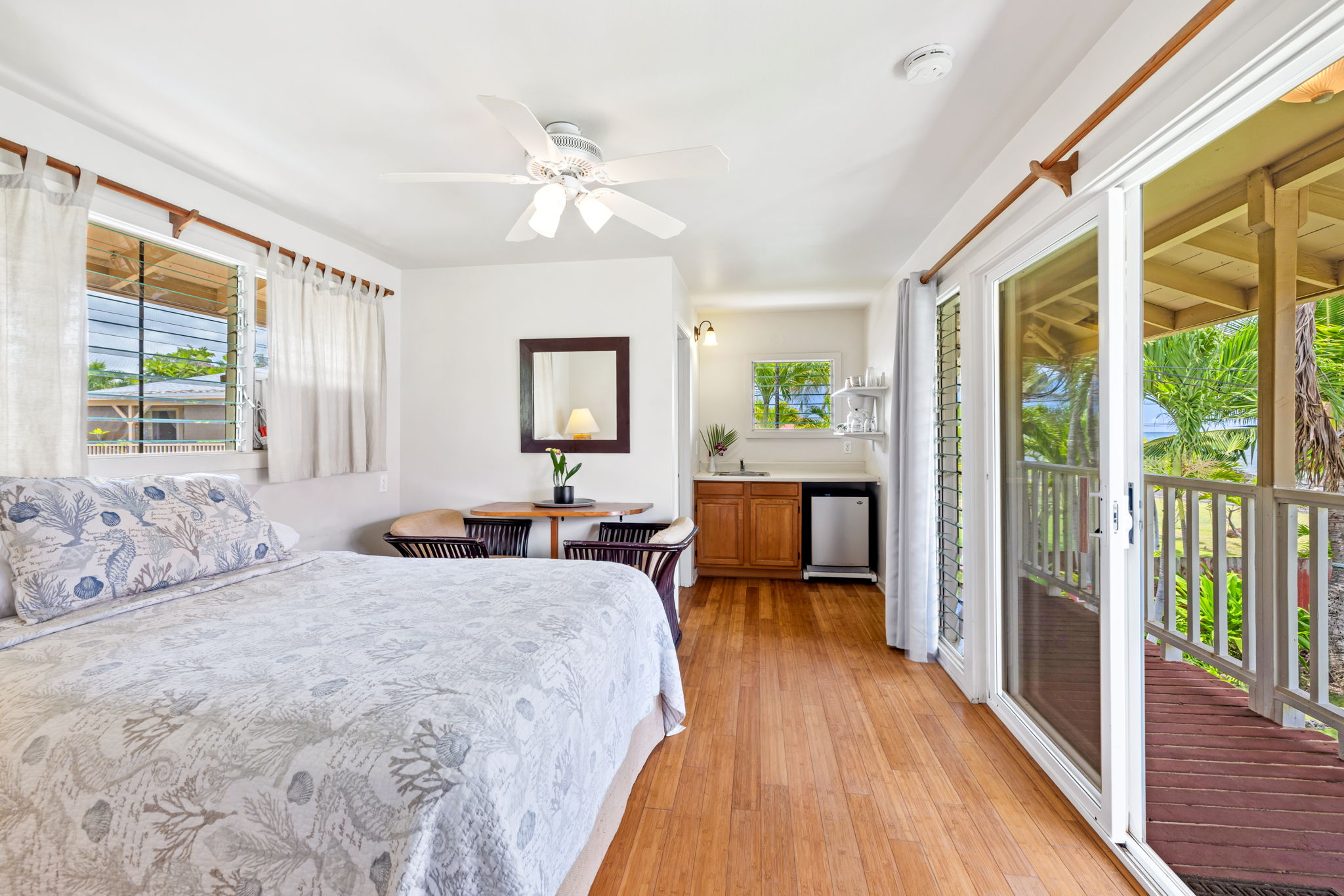 7959 KAUMUALII HWY