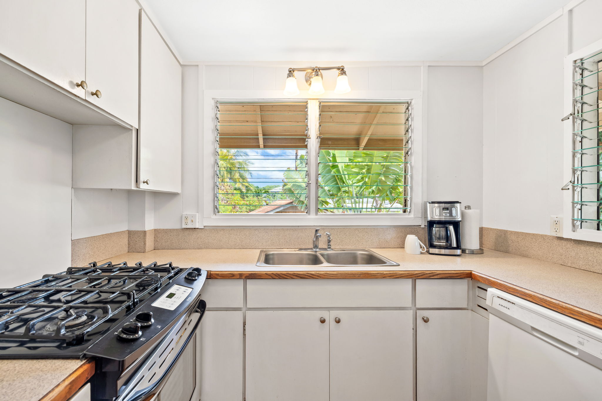 7959 KAUMUALII HWY