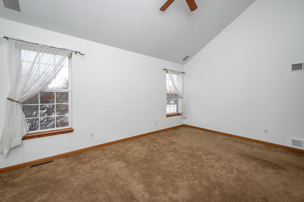 1632 Auburn COURT