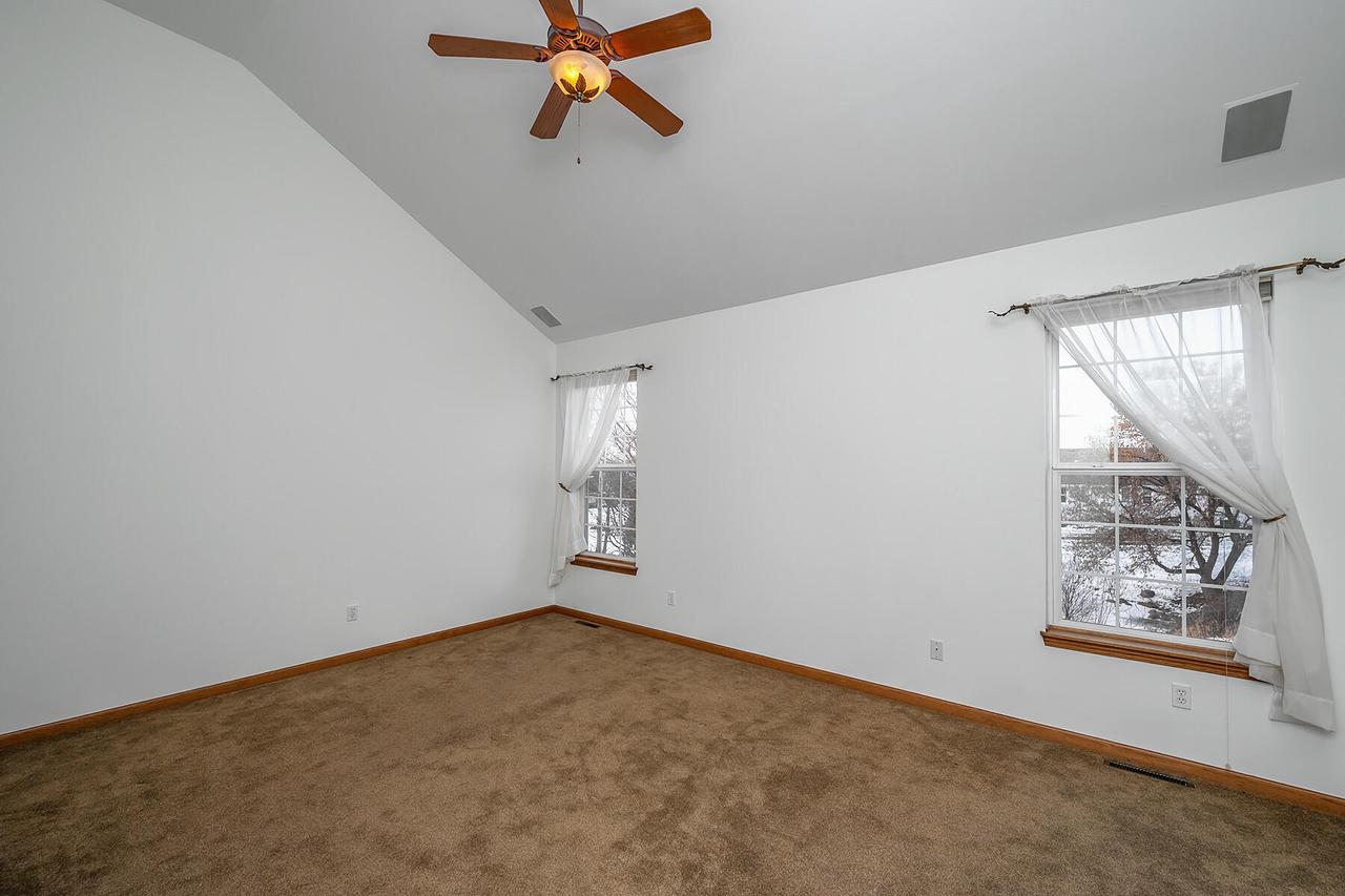 1632 Auburn COURT