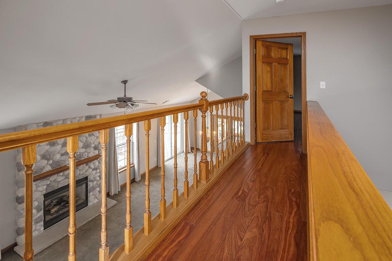 1632 Auburn COURT
