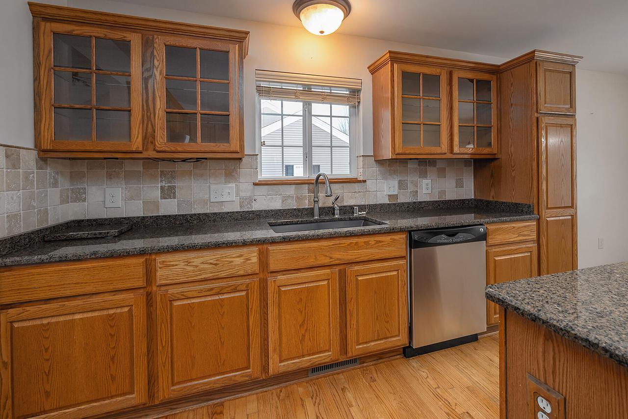 1632 Auburn COURT