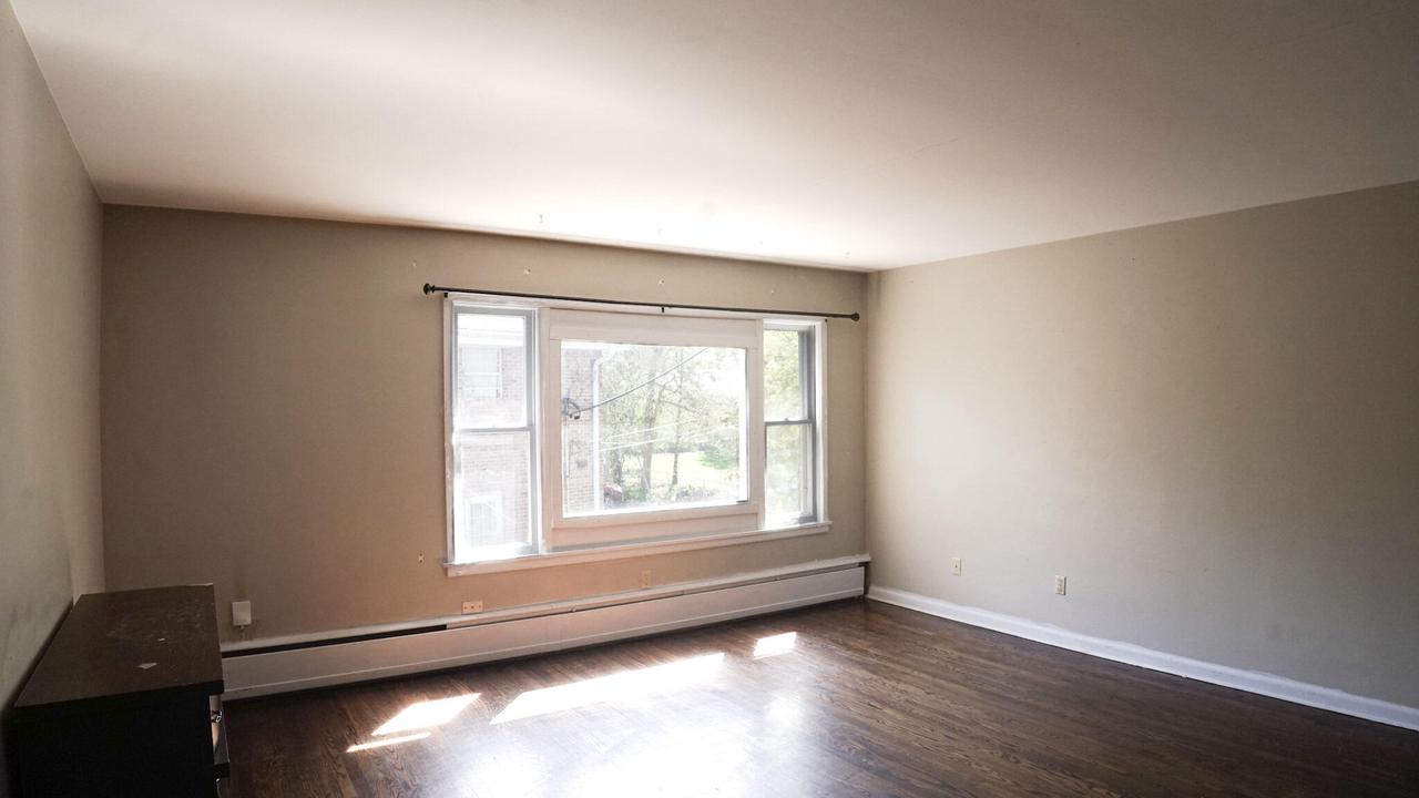 825 Glenview AVENUE A-B-C-D