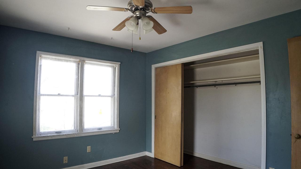 825 Glenview AVENUE A-B-C-D