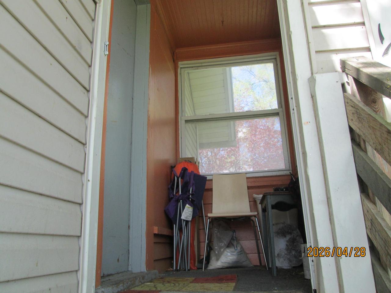 210 E Court STREET