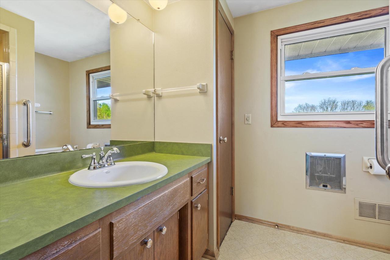 1204 State Highway 83