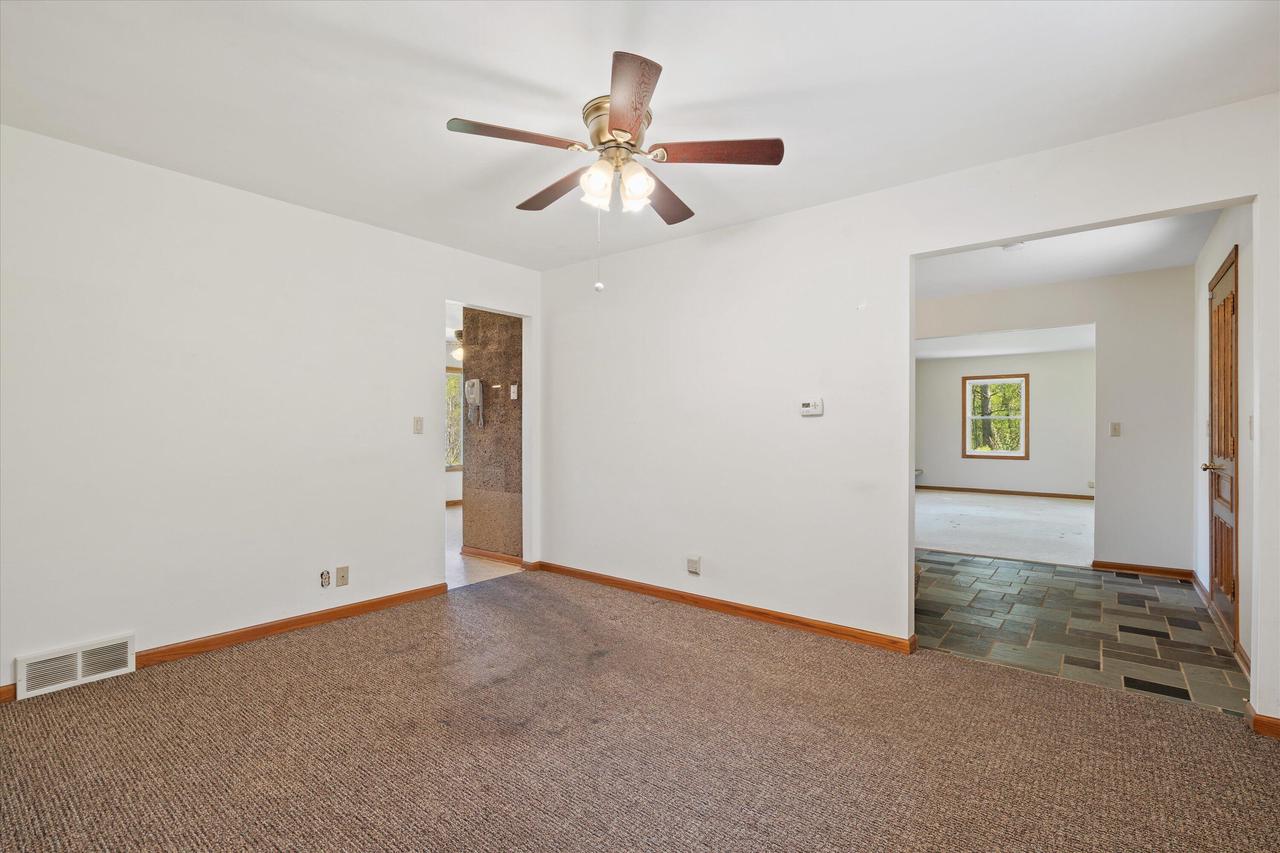 1204 State Highway 83