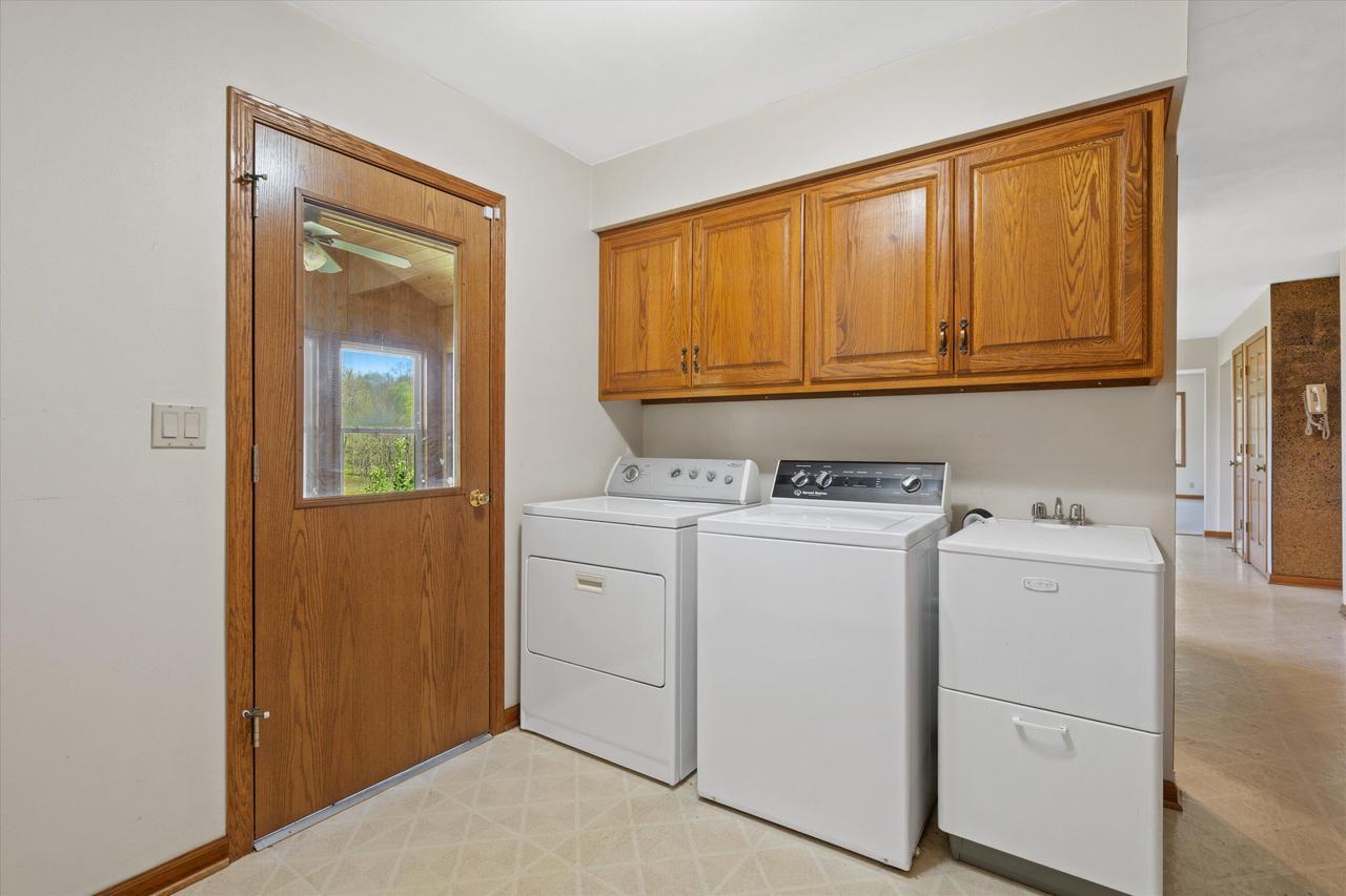1204 State Highway 83
