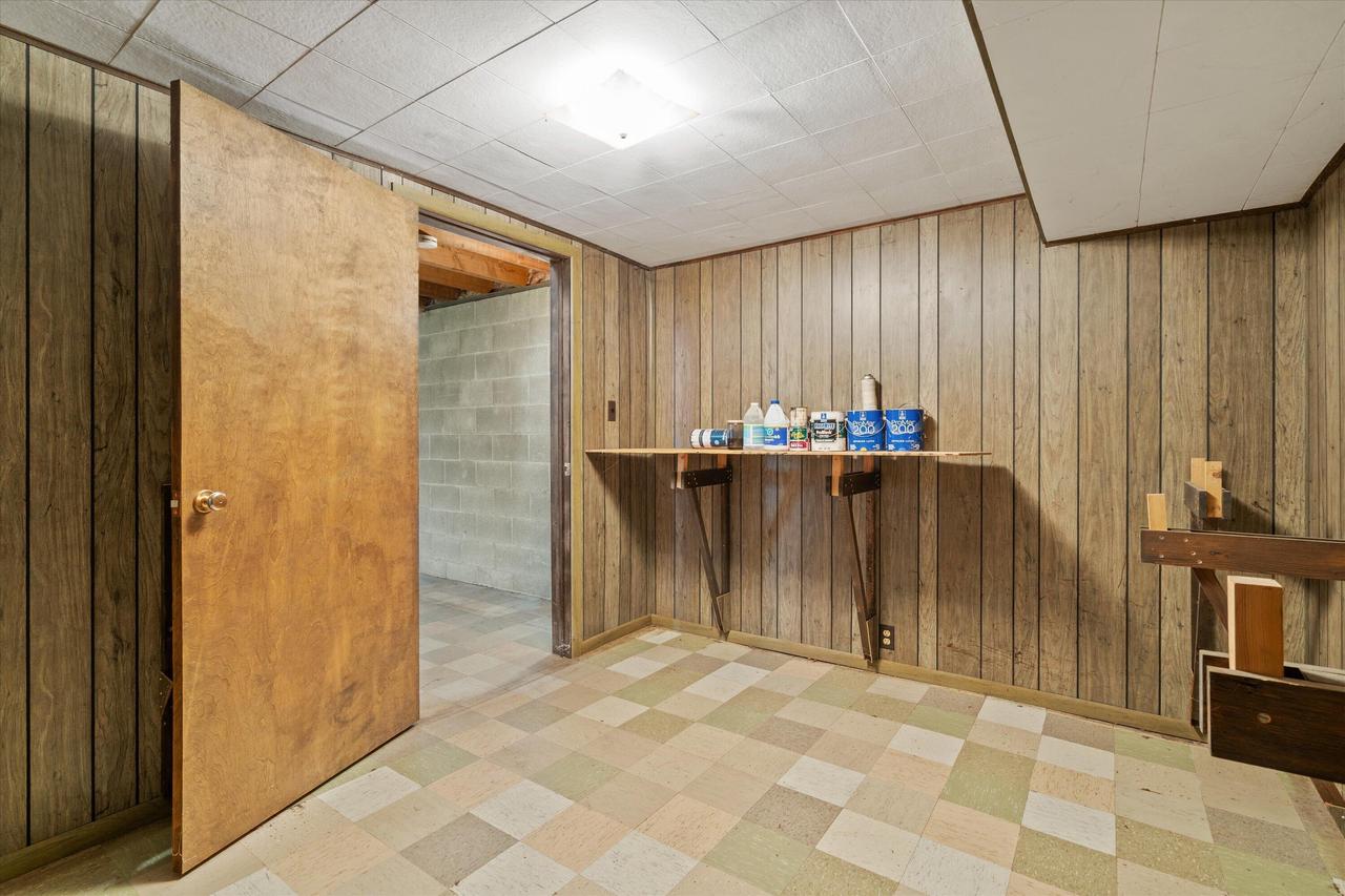 1204 State Highway 83