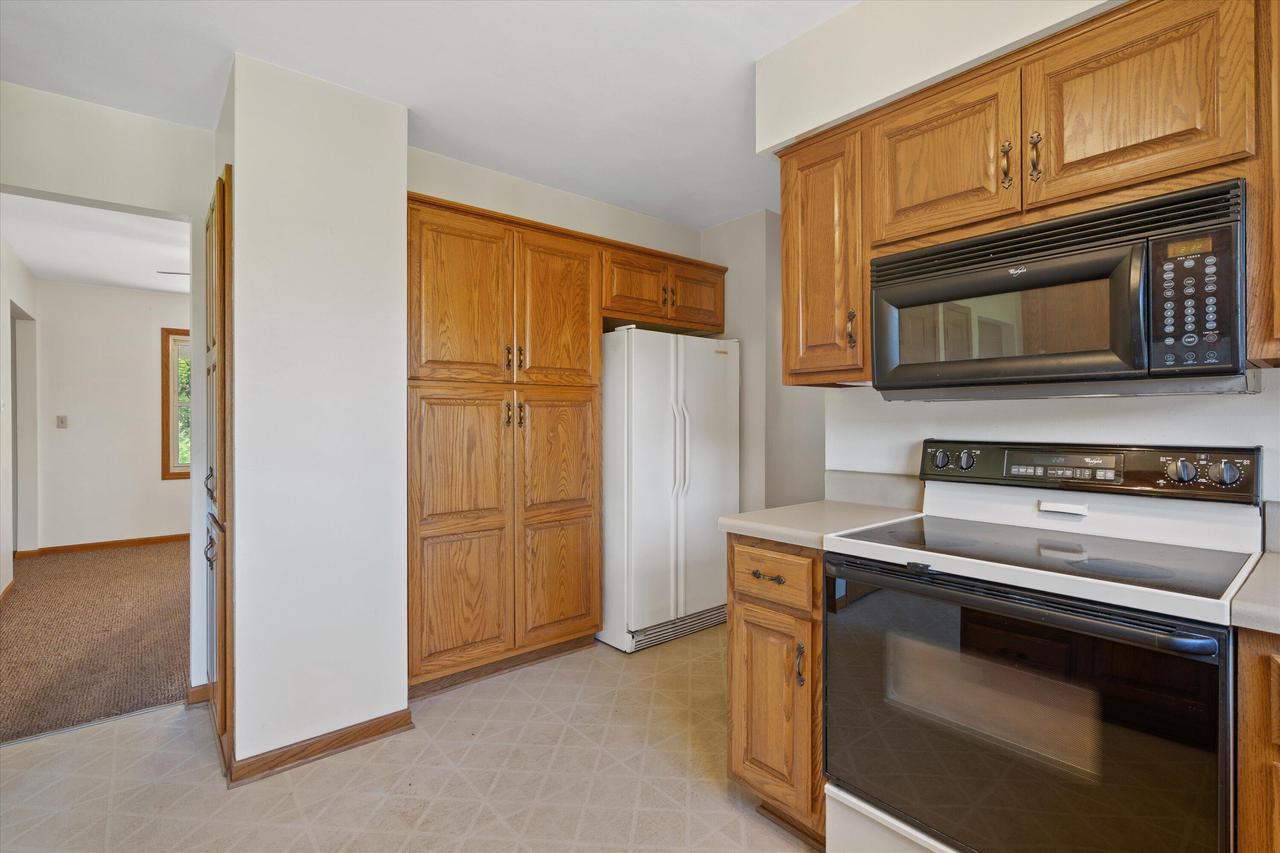 1204 State Highway 83