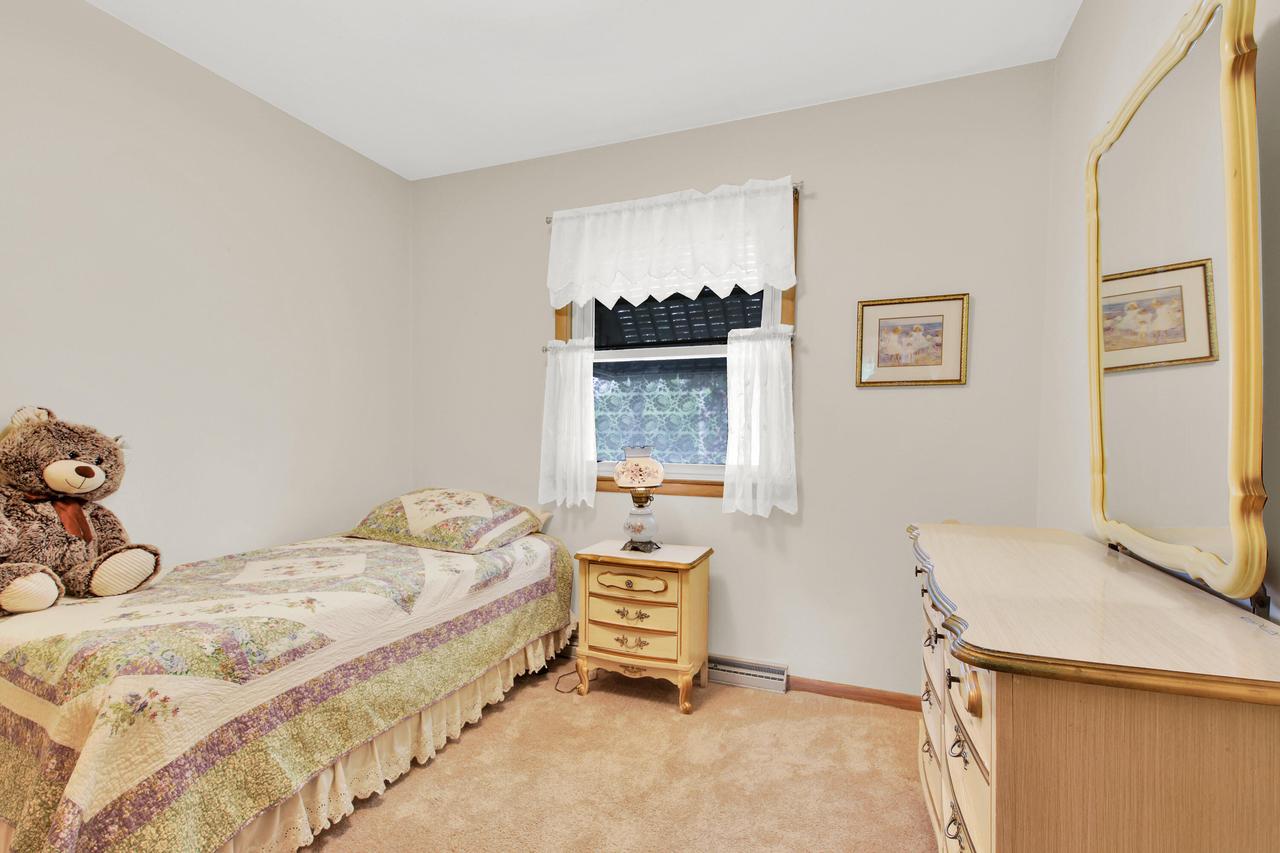 5020 N Lovers Lane ROAD