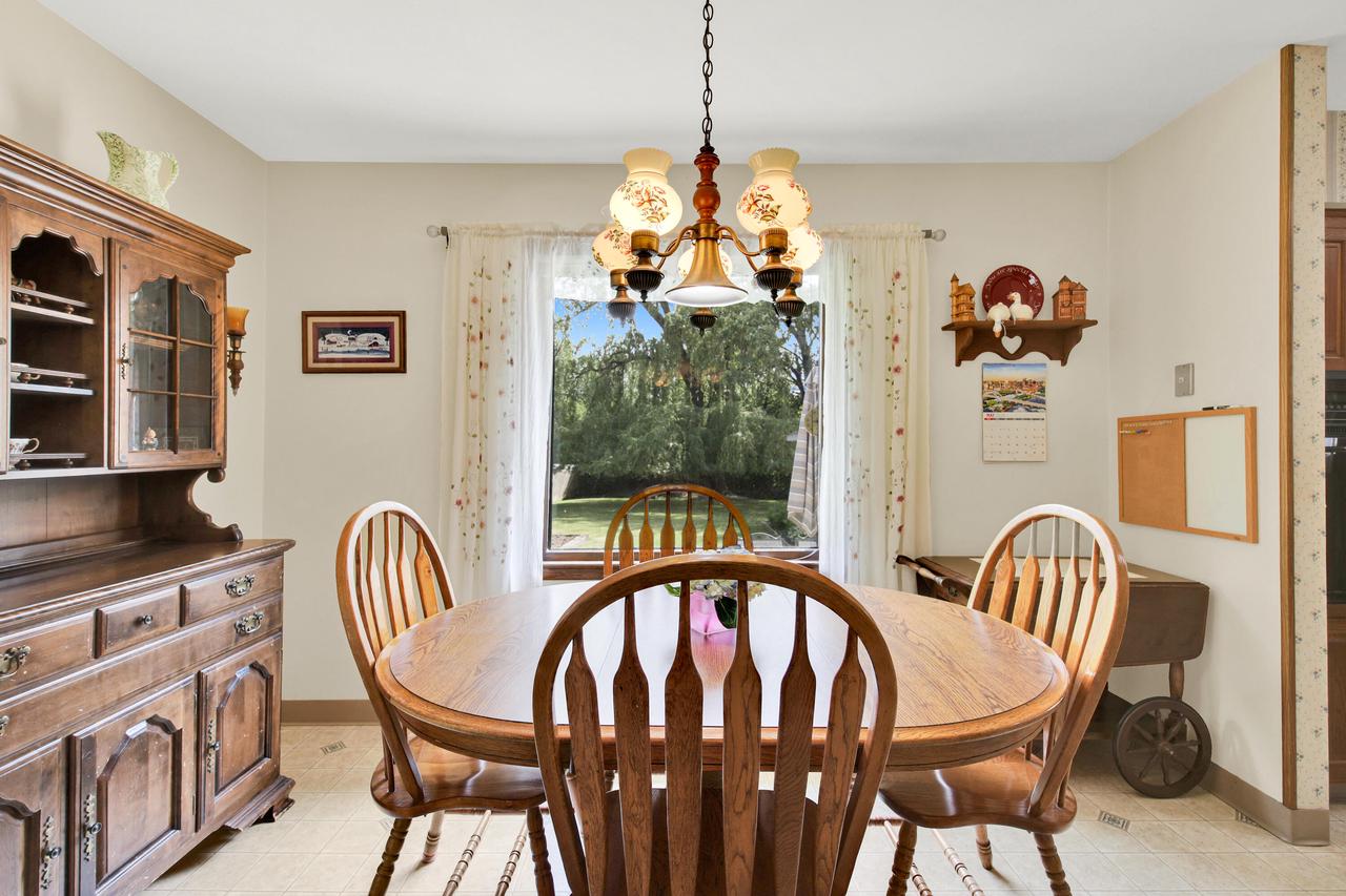 5020 N Lovers Lane ROAD