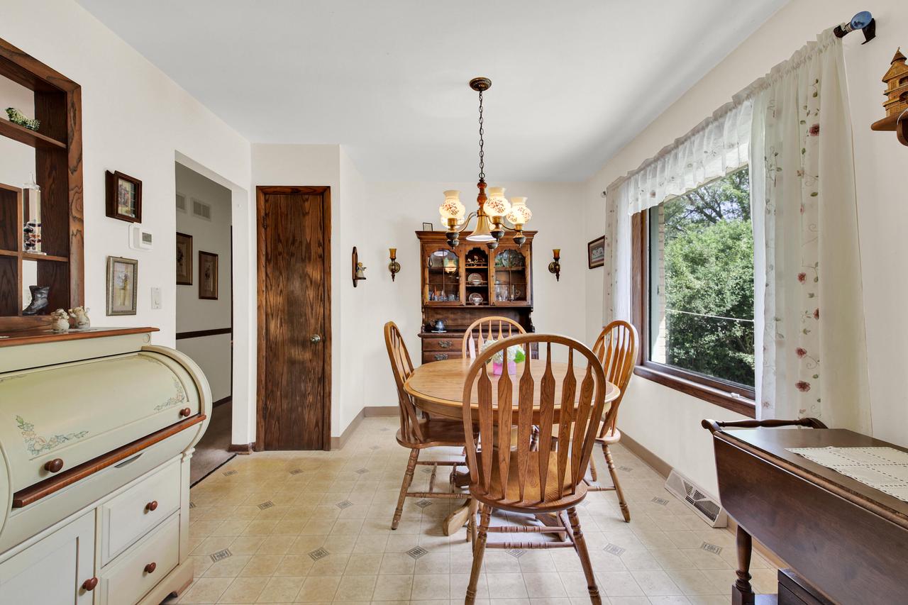 5020 N Lovers Lane ROAD