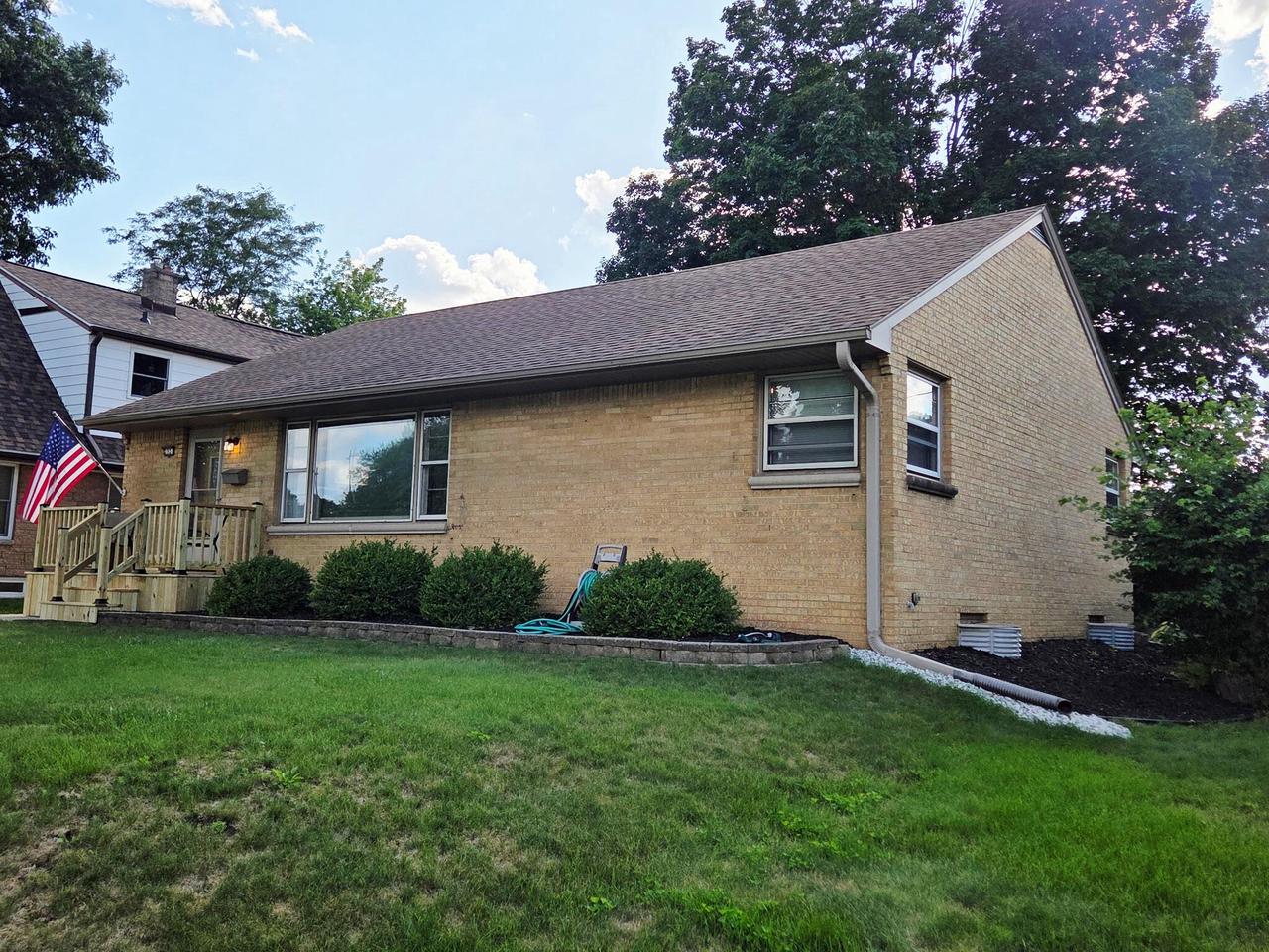2527 S 82nd STREET