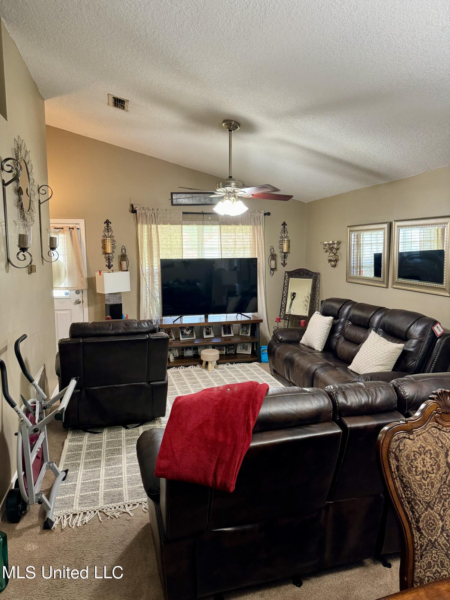 11604 Oaklane Drive