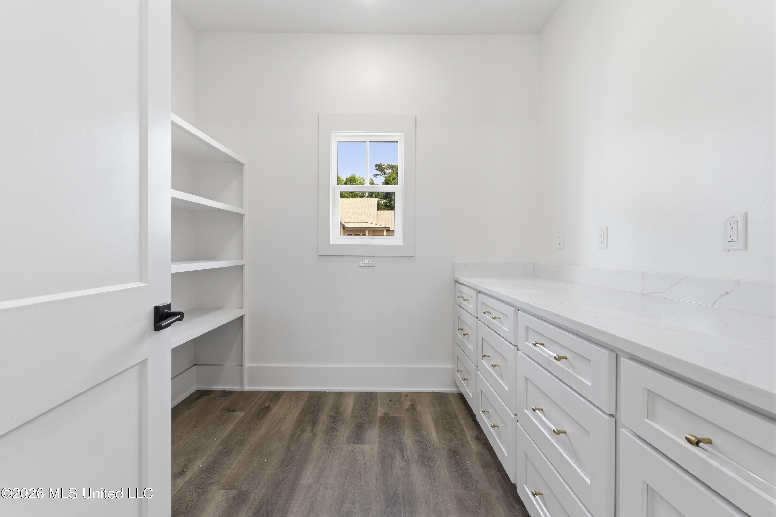 4180 Longleaf Place