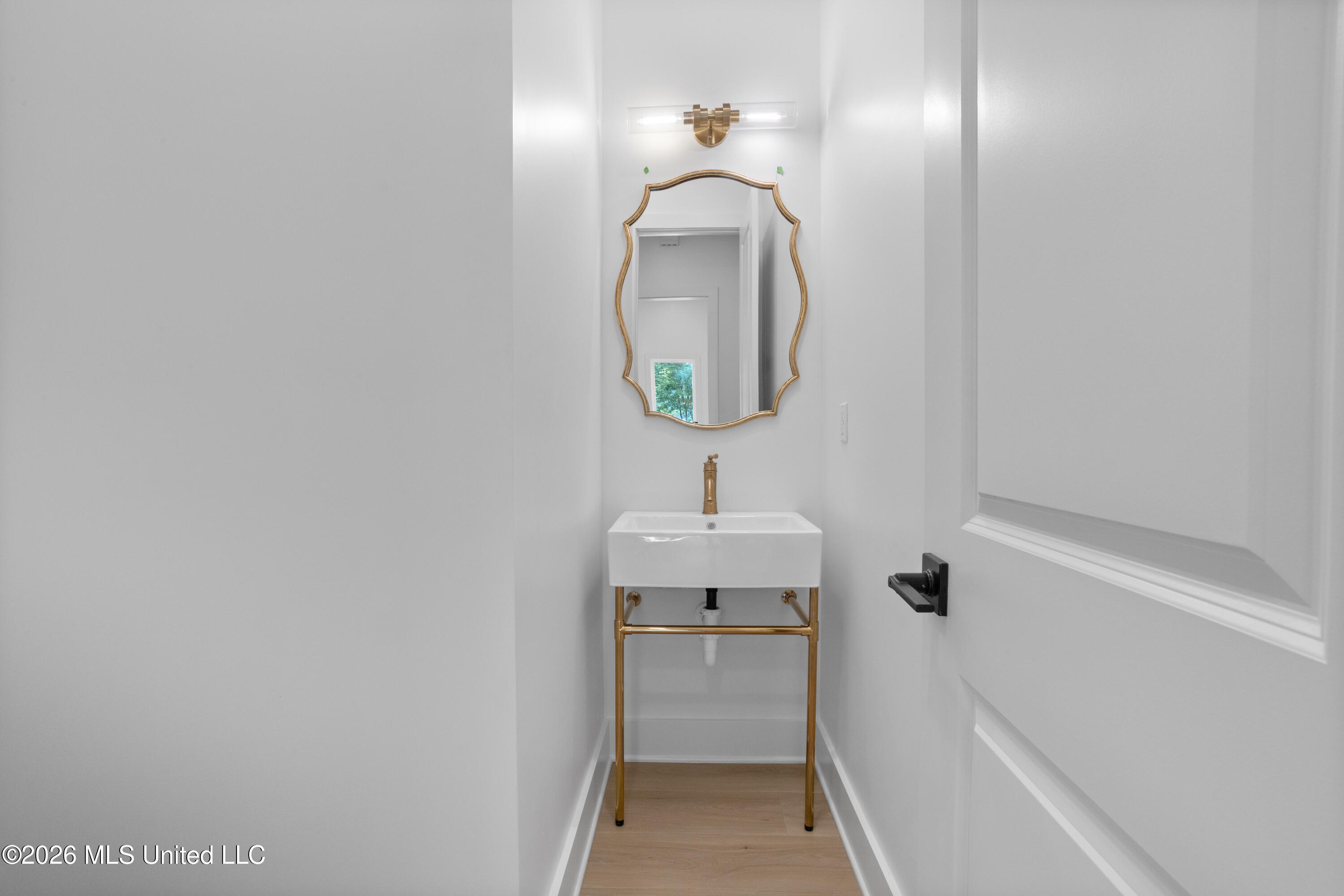 7308 Fountainbleau Road