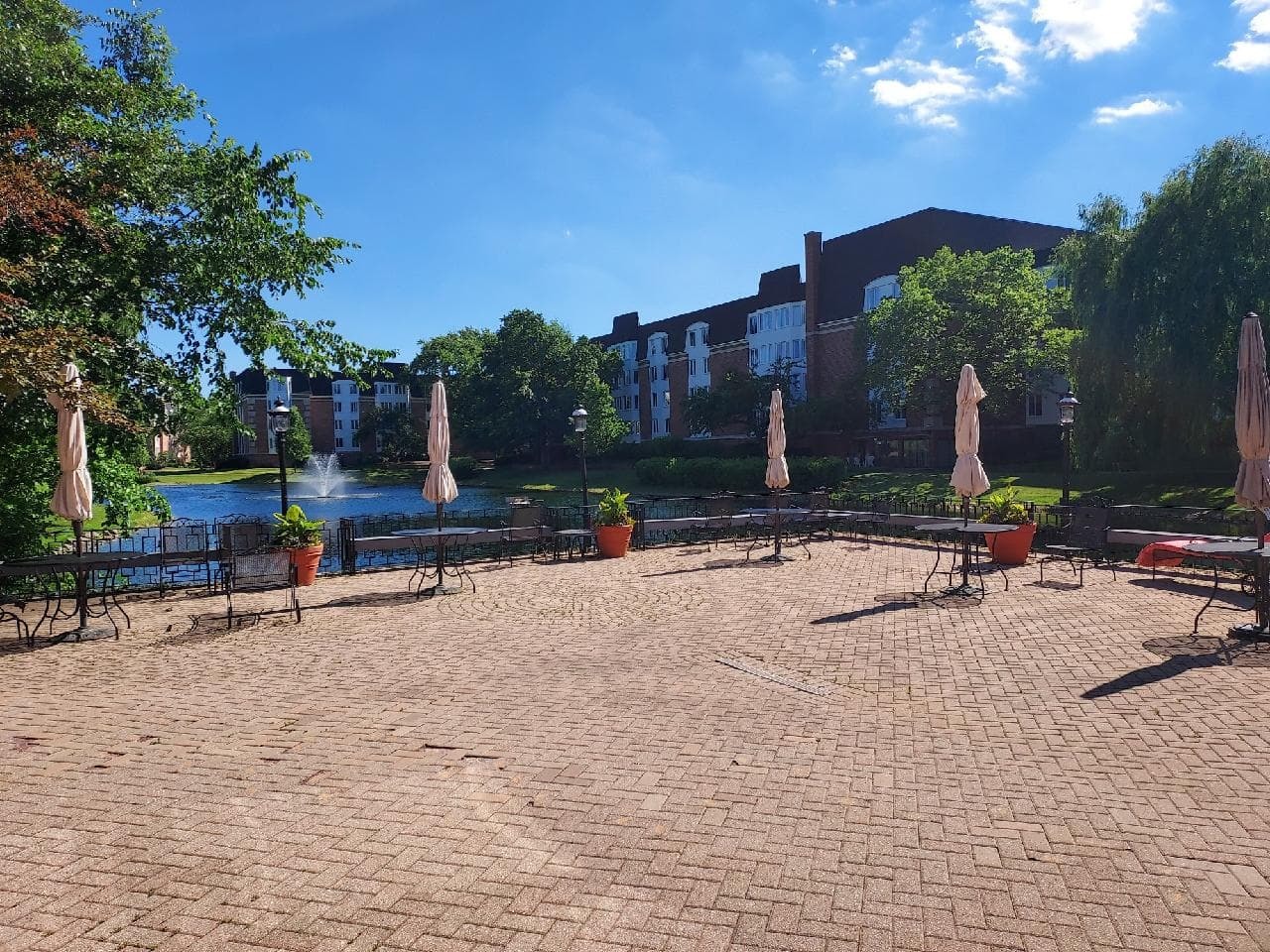 150 Lake Boulevard Unit: 121
