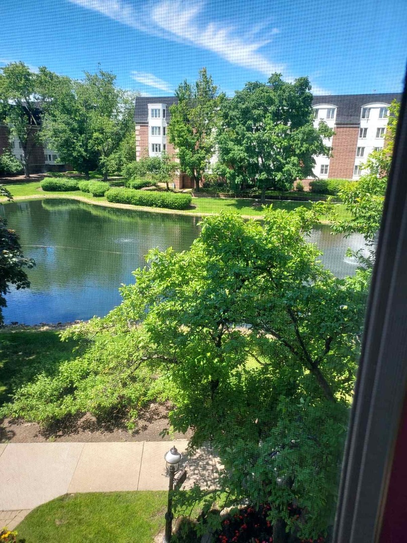 150 Lake Boulevard Unit: 121
