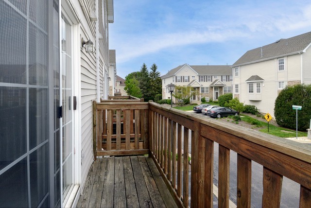 872 S Insignia Court