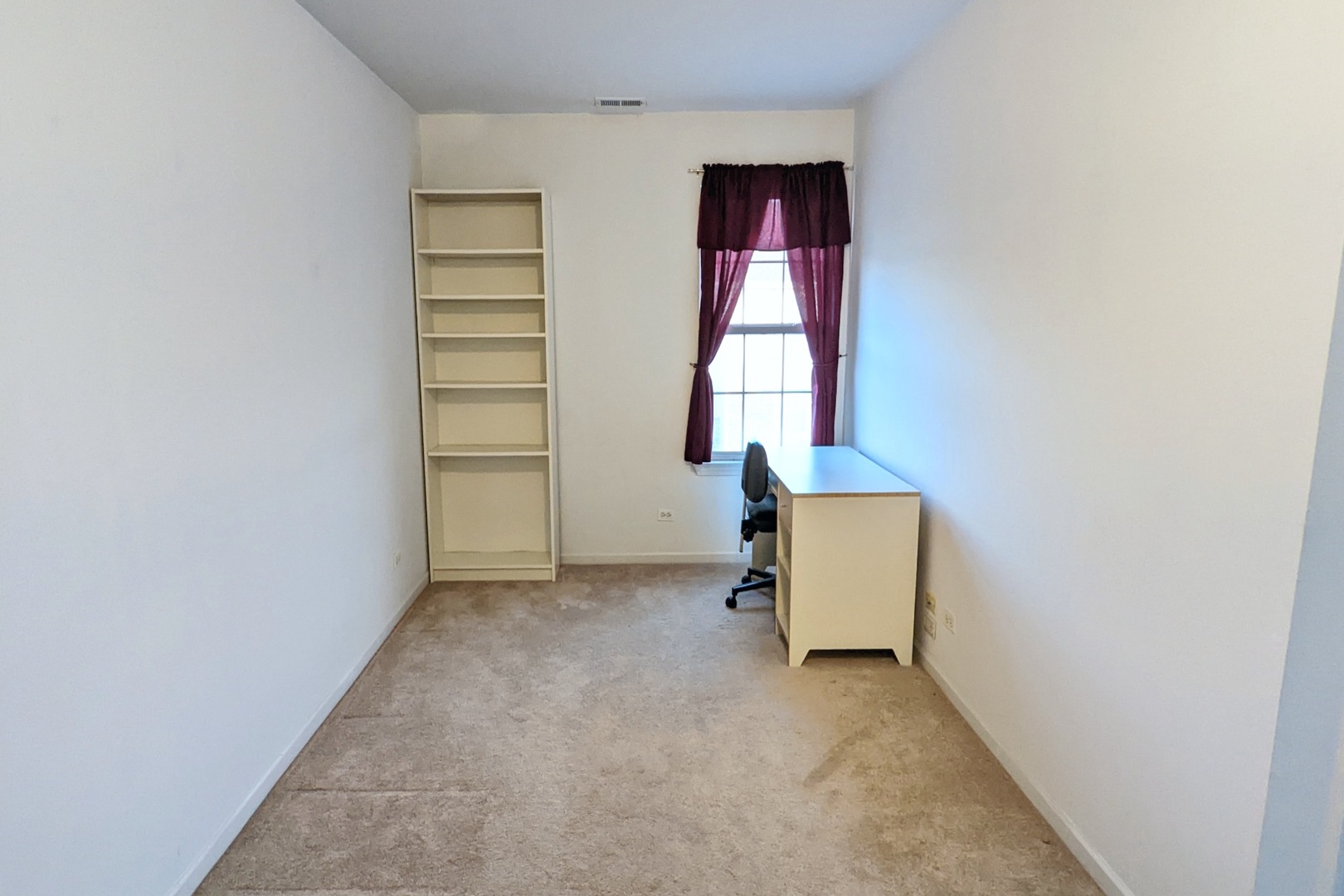 872 S Insignia Court