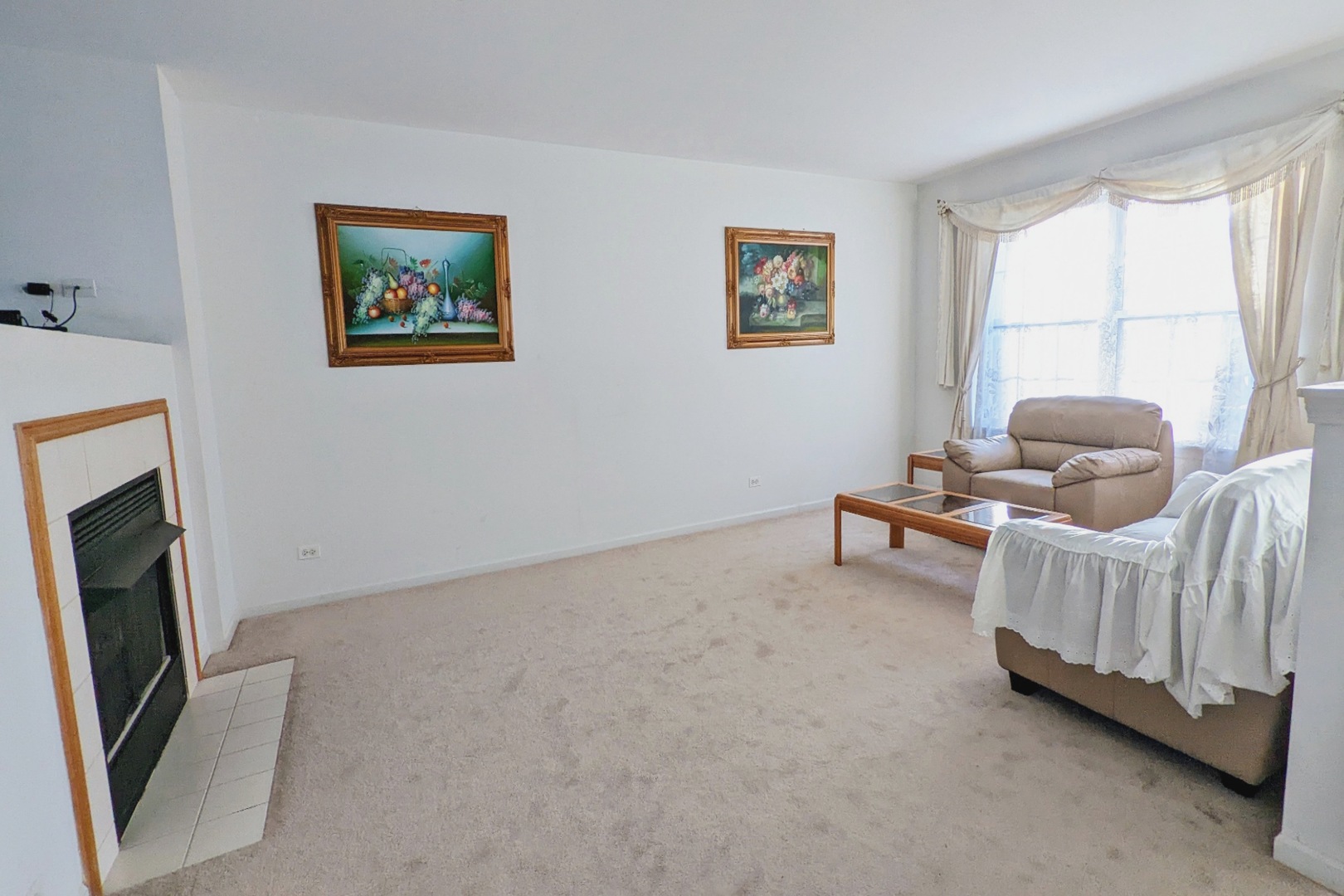 872 S Insignia Court