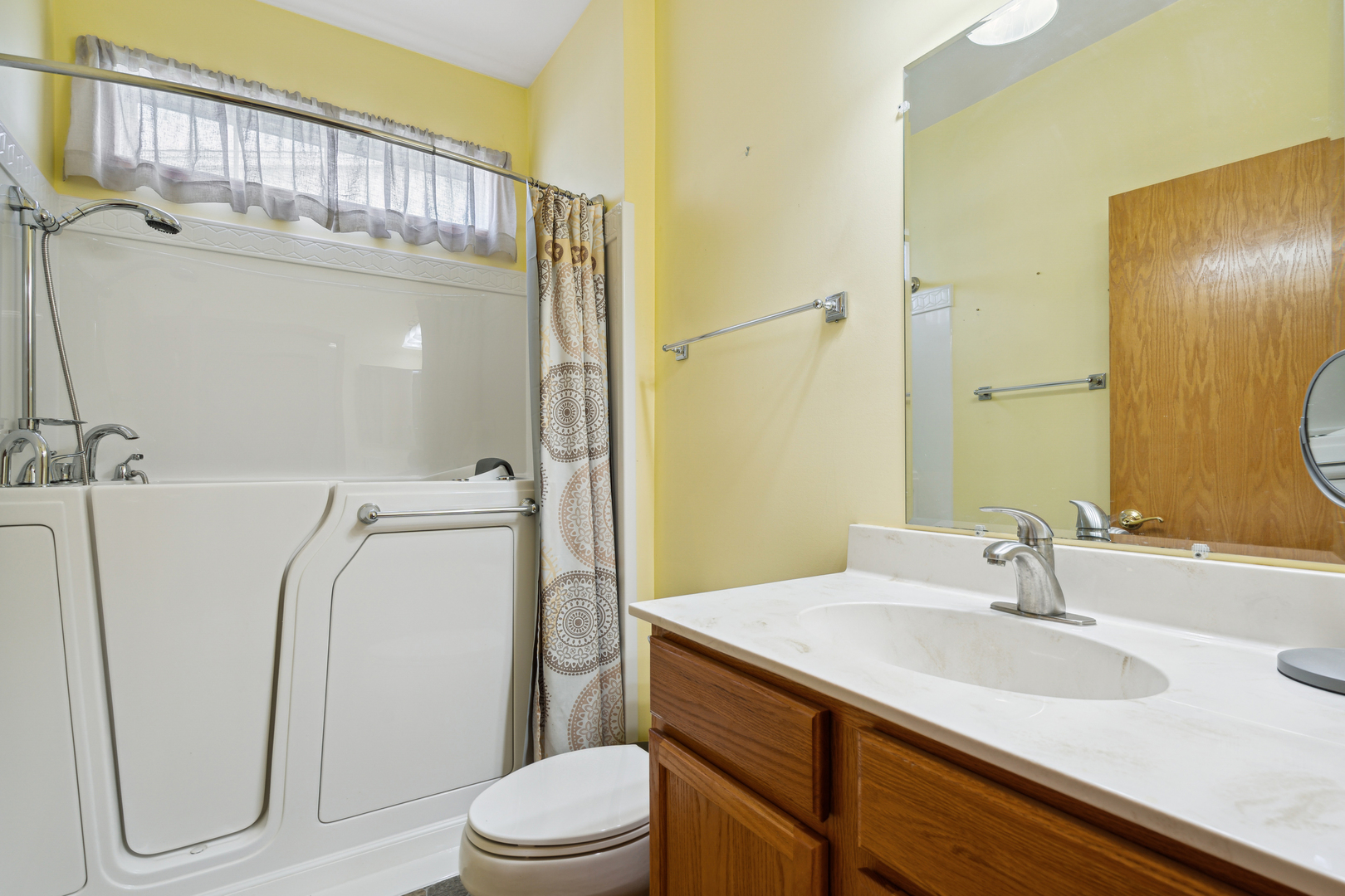 17016 Melville Court